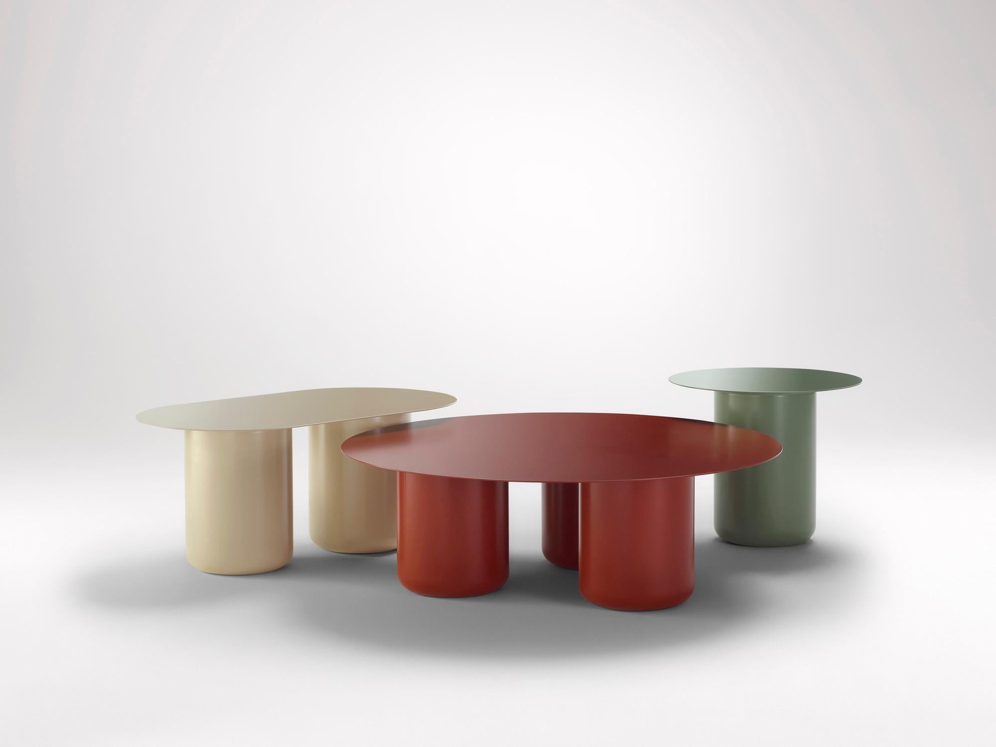 Runder Kopfland-Tisch in Rot von Coco Flip im Angebot 2