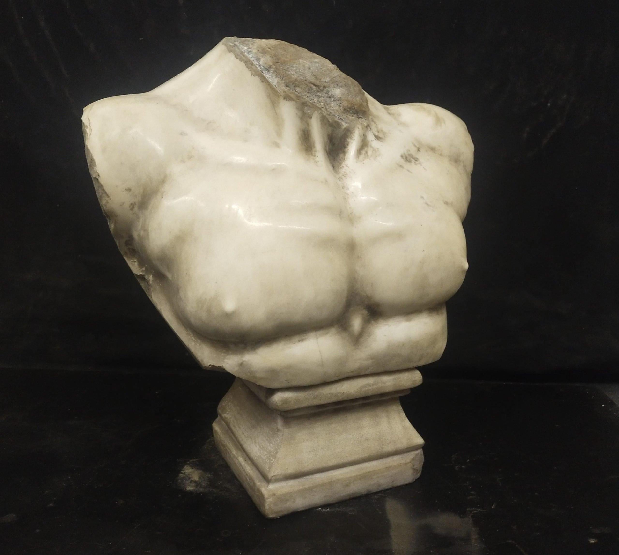 Busto senza testa in vendita 1