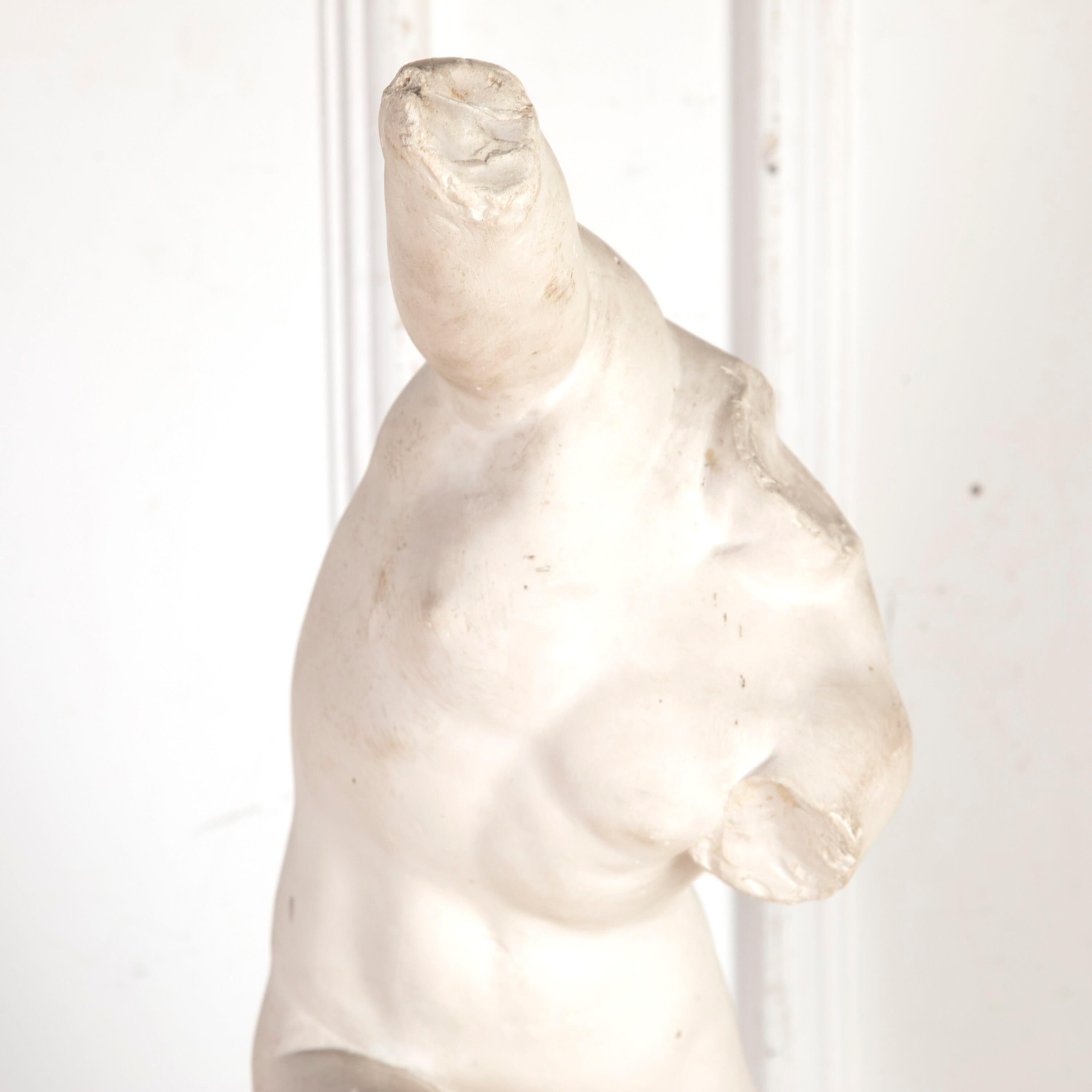 greek headless statue