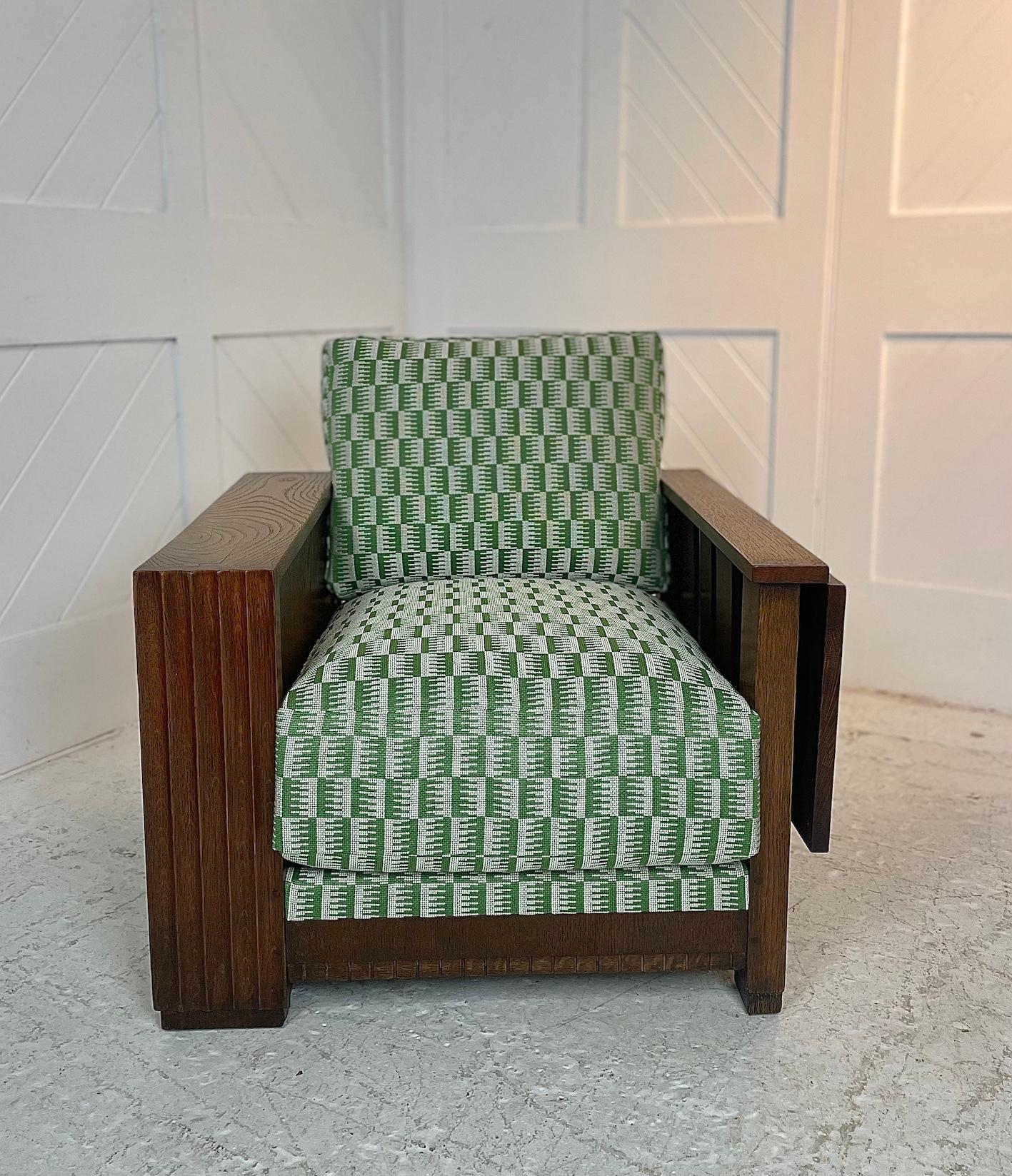 Art déco Chaise de bibliothèque en Oak Oak Heal & Son en vente