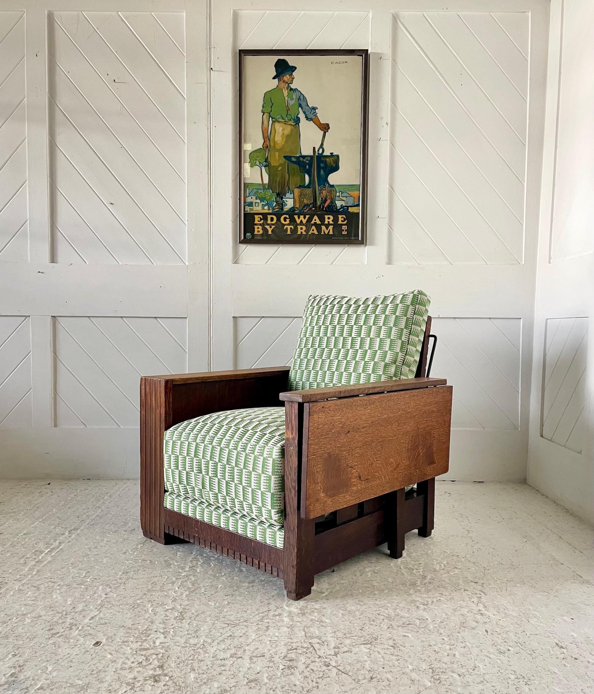 Chaise de bibliothèque en Oak Oak Heal & Son en vente 1