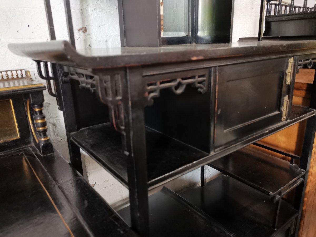 Heals Attri, mueble auxiliar pequeño estilo 