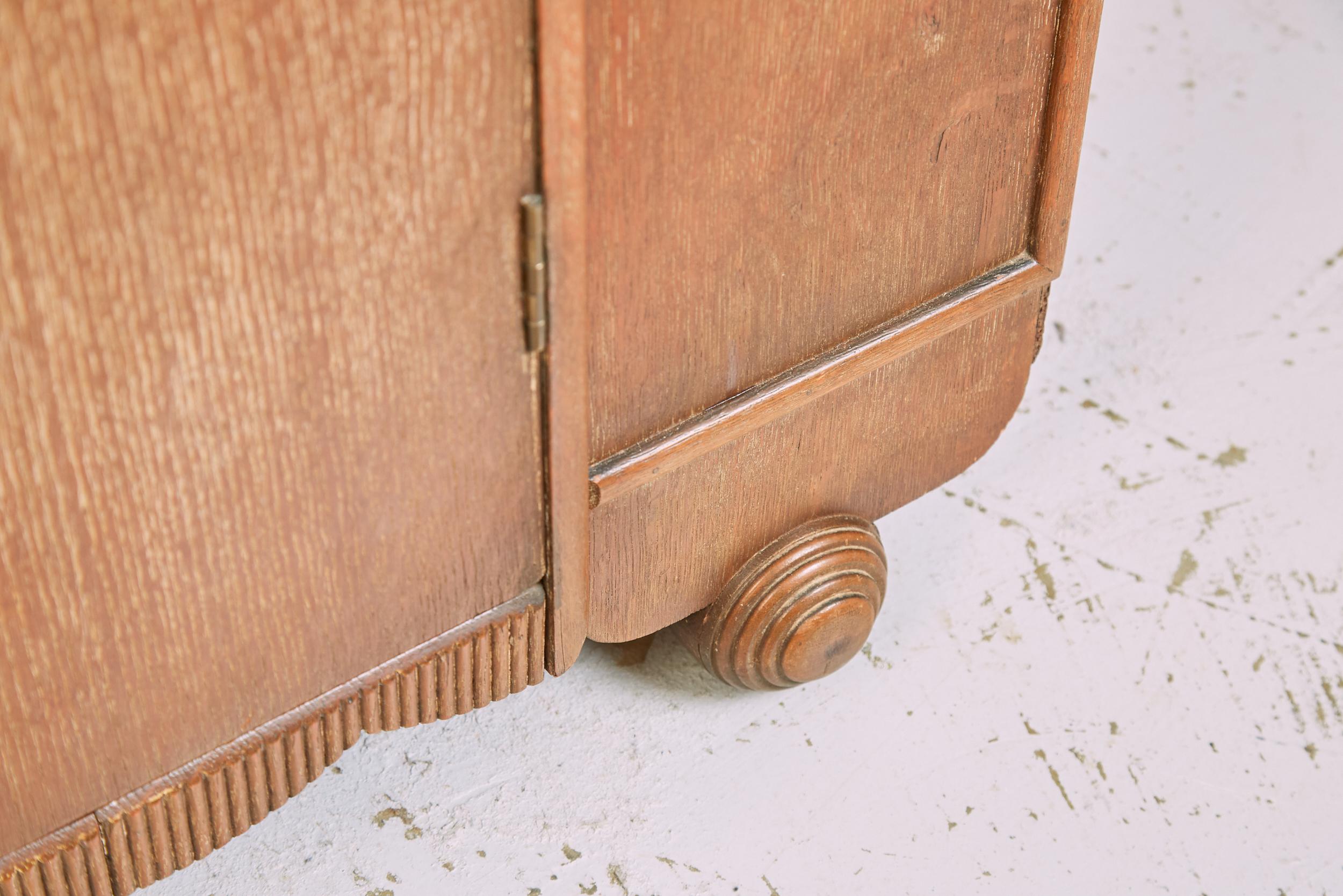 Heals Limed Oak Art Deco Bedroom Dresser and Wardrobe, 1930s 9