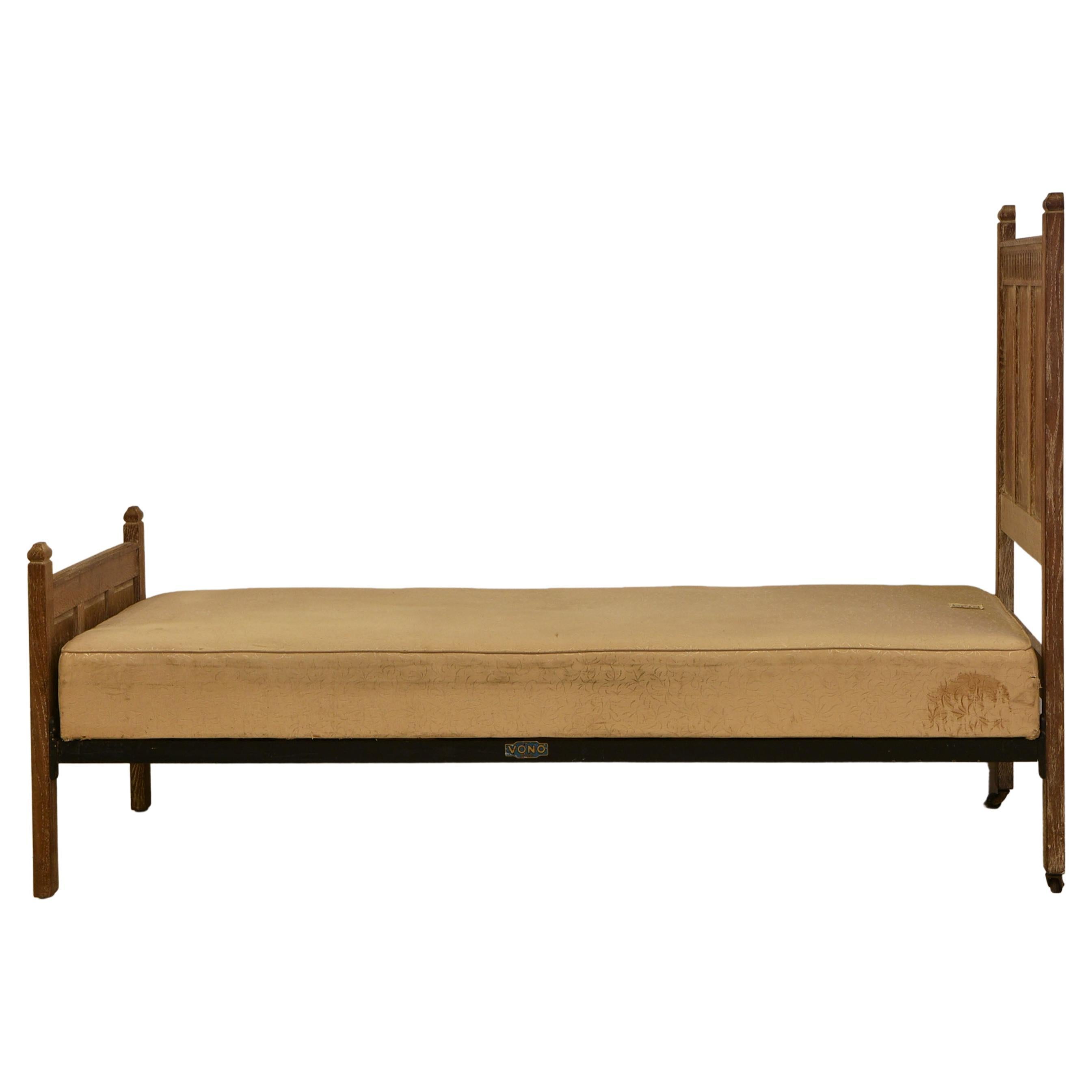 Heals Limed Oak Single Bed, Circa 1930s 7