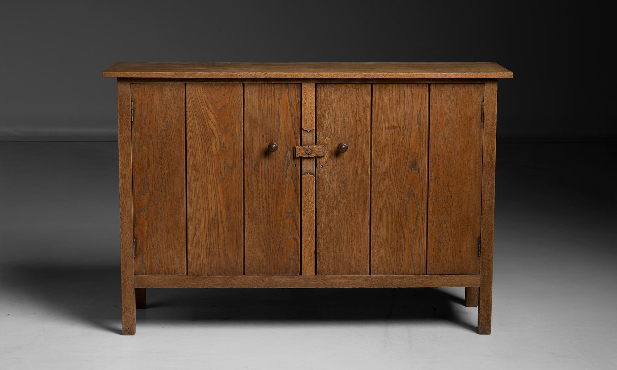 Early 20th Century Heals Oak Dresser, England circa 1910 For Sale