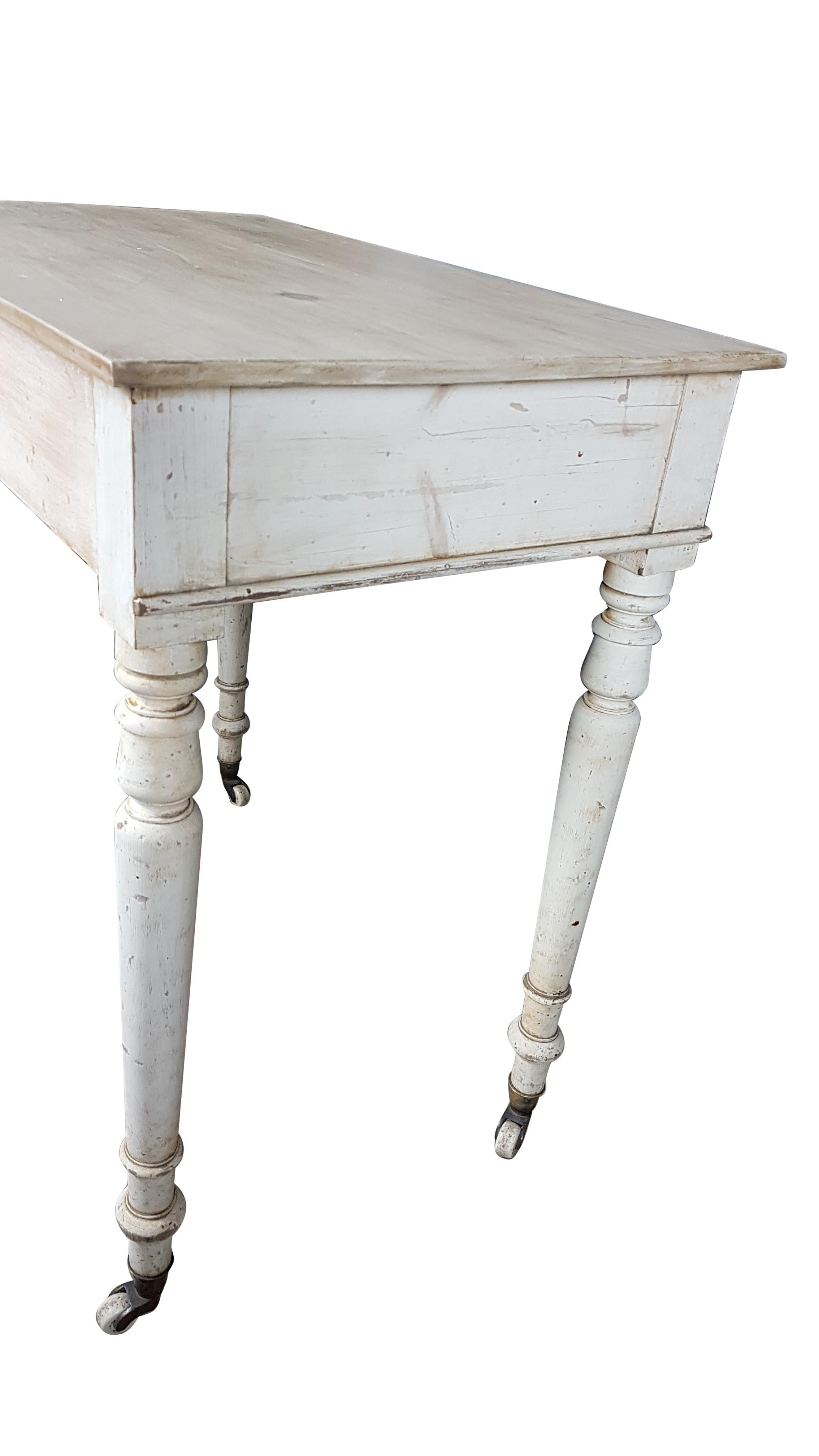 Heals & Sons Pine Side Table in Original Painted Finish In Distressed Condition For Sale In Bodicote, Oxfordshire