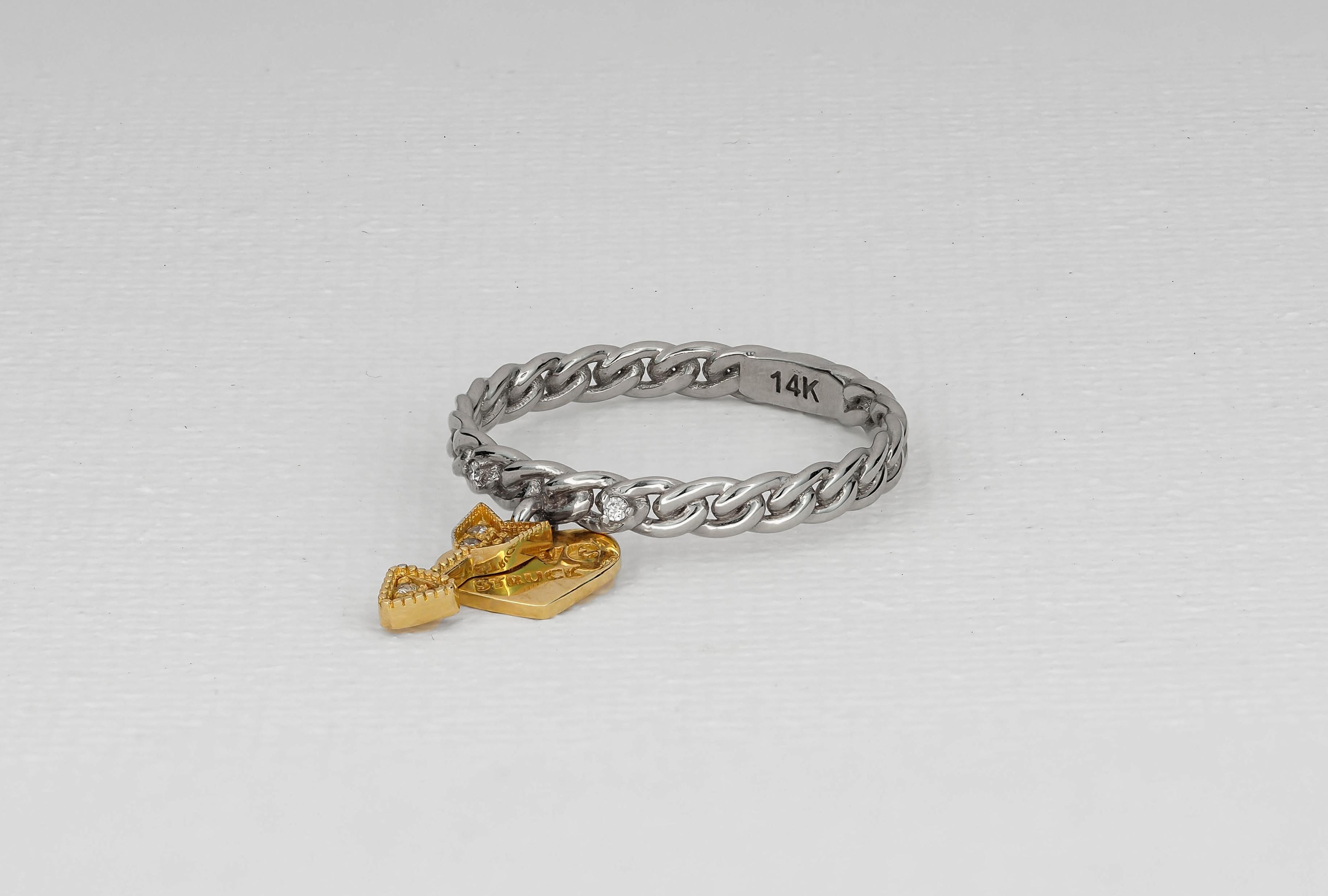 Women's Heart and arrow 14k gold ring with diamonds.  For Sale