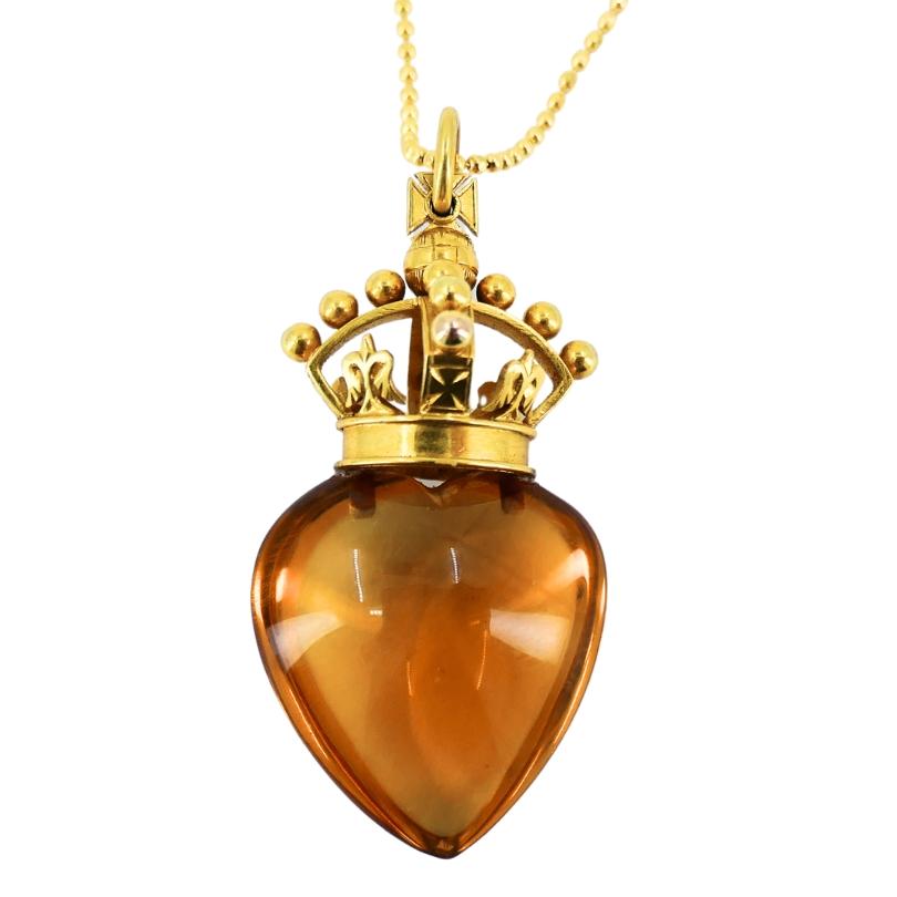 Heart and Crown Pendant Citrine 14k Gold Necklace In Excellent Condition For Sale In Beverly Hills, CA