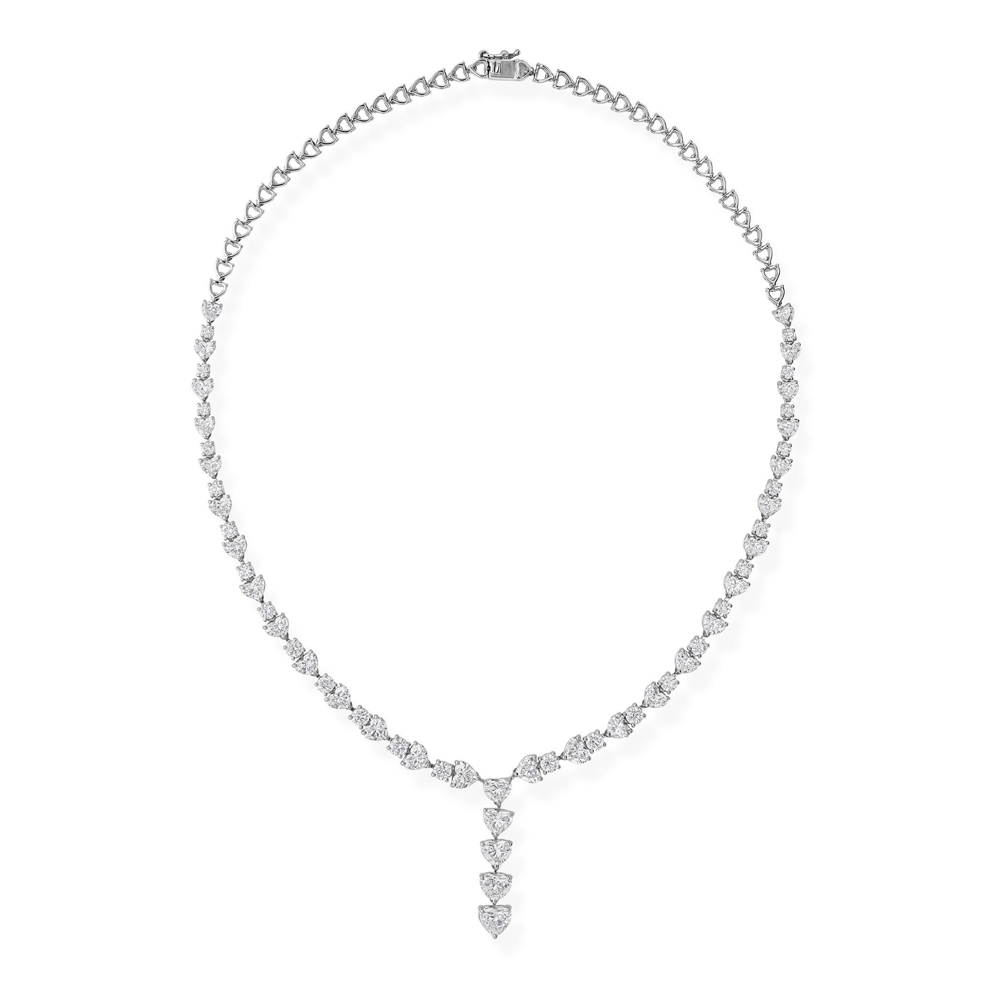 Collier pendentif diamant naturel en forme de coeur et rond en or blanc 18 carats Bijoux fins Pour femmes en vente