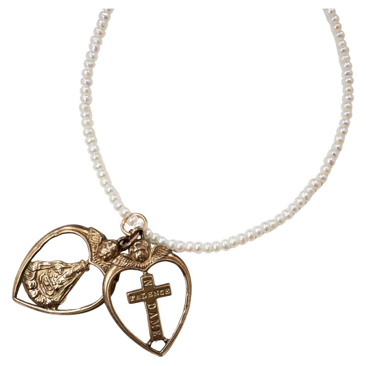 Herz-Engelkreuz-Anhänger Weißer Perlen Tansanit Halskette Choker J Dauphin im Angebot