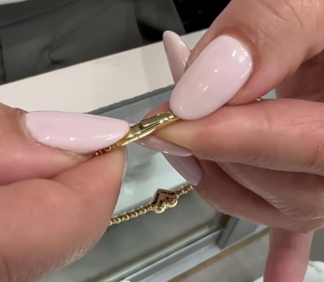 Herz-Armspange 14K Gelbgold mit runden Diamanten 0,19 Karat Damen im Angebot