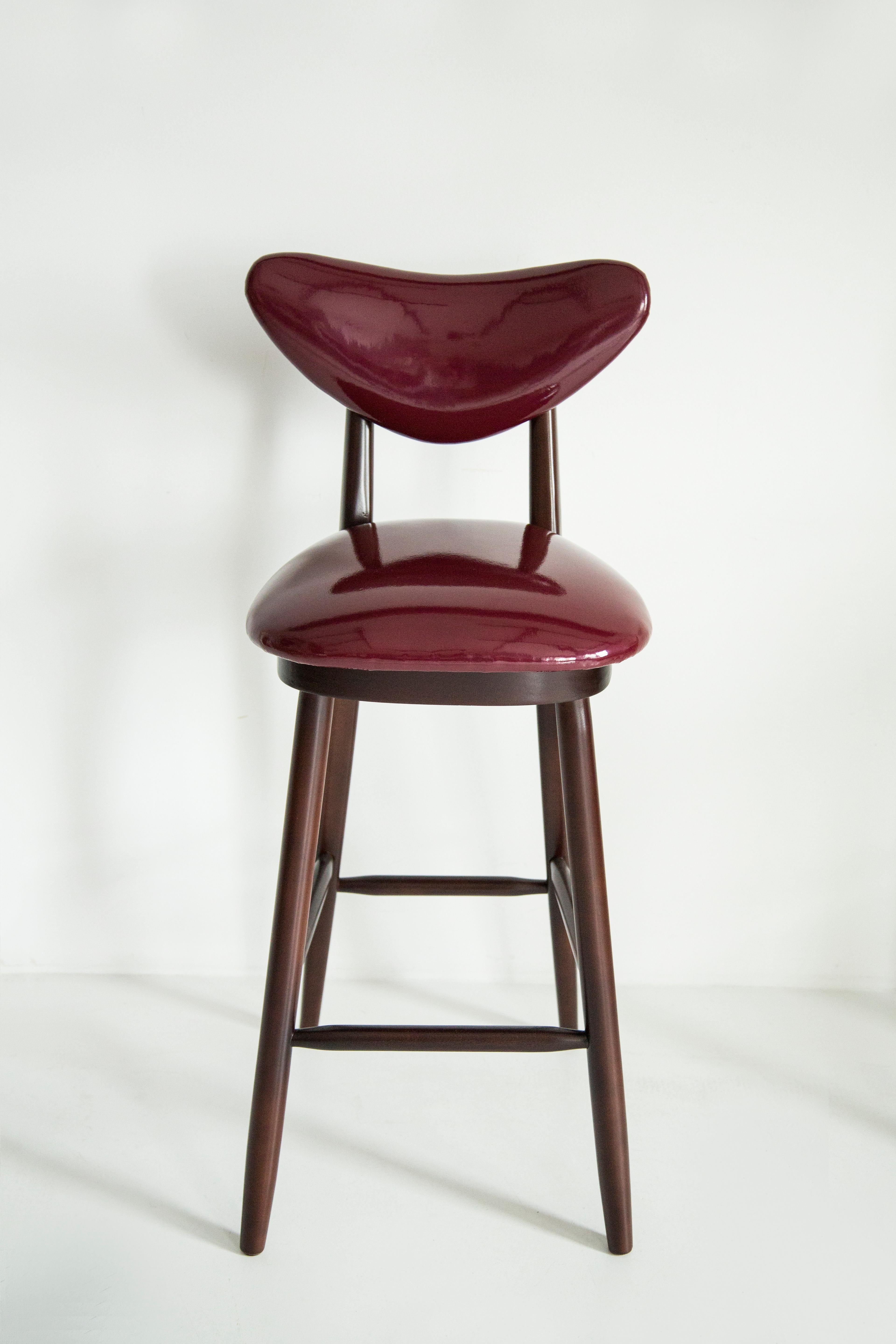 Polish Heart Bar Stool Chair, Burgundy Faux Leather, by Vintola Studio, Europe, Poland. For Sale
