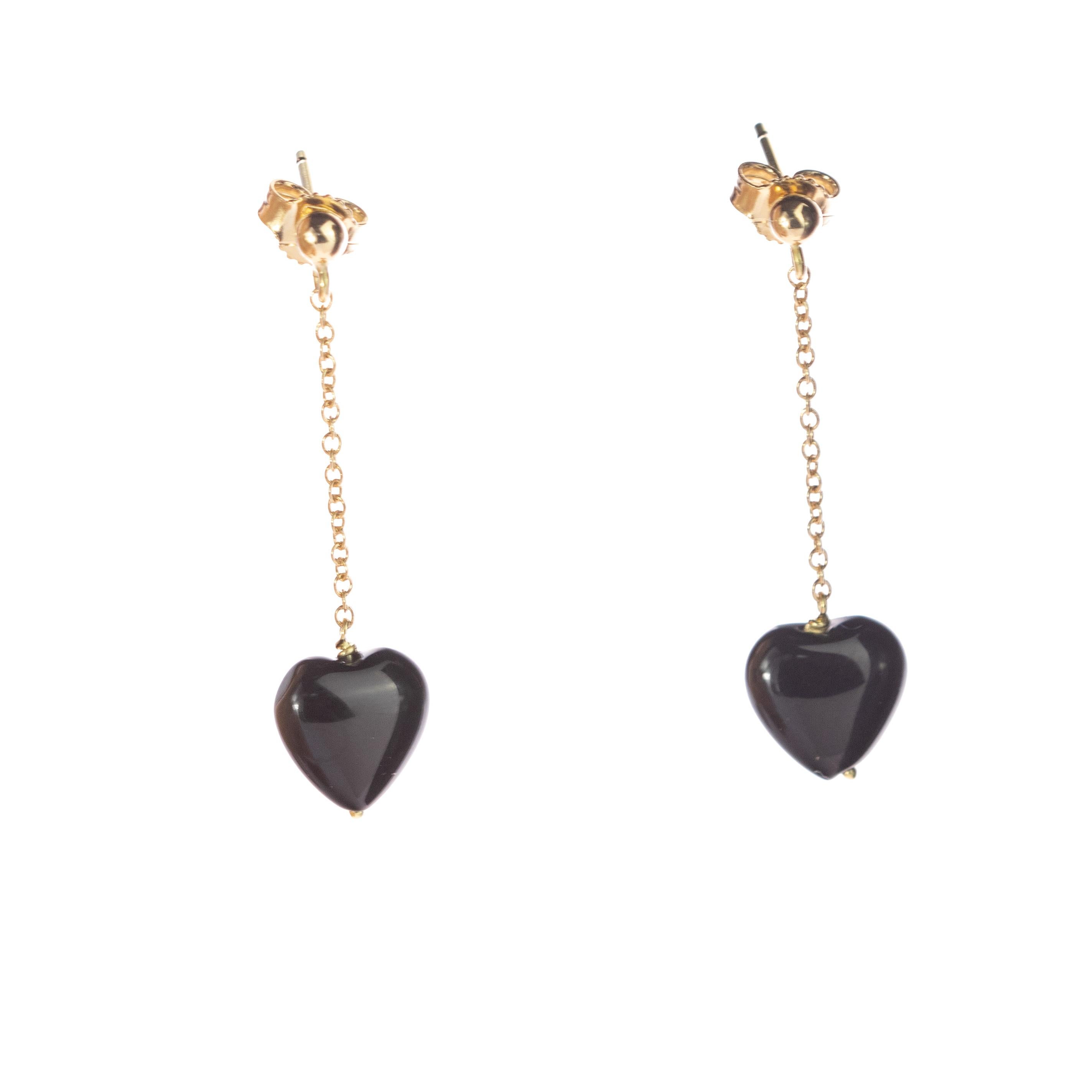 Pendants d'oreilles en or jaune et agate noire en forme de cœur de Saint-Valentin Neuf - En vente à Milano, IT