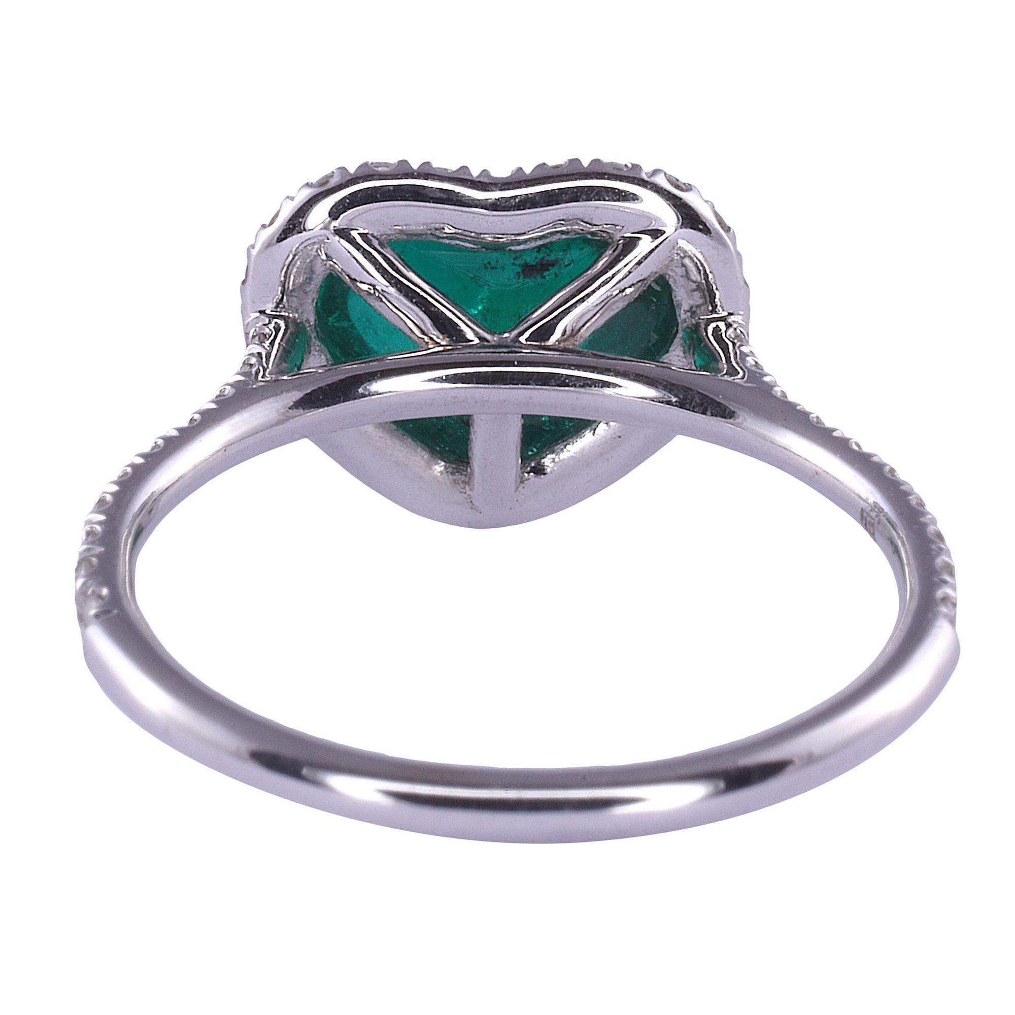 Heart Cut Heart Cabochon Colombian Emerald Ring For Sale