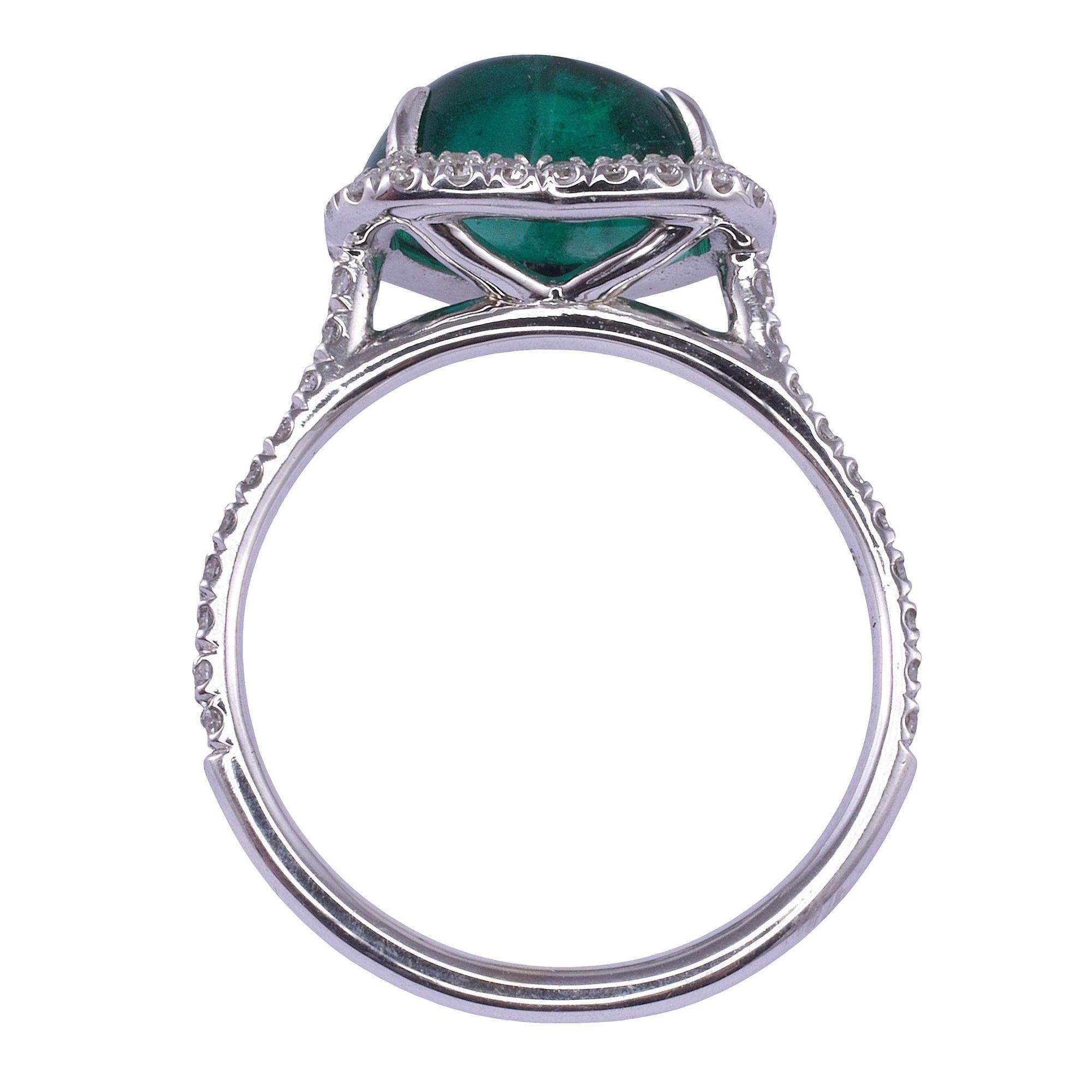 Heart Cabochon Colombian Emerald Ring For Sale 1