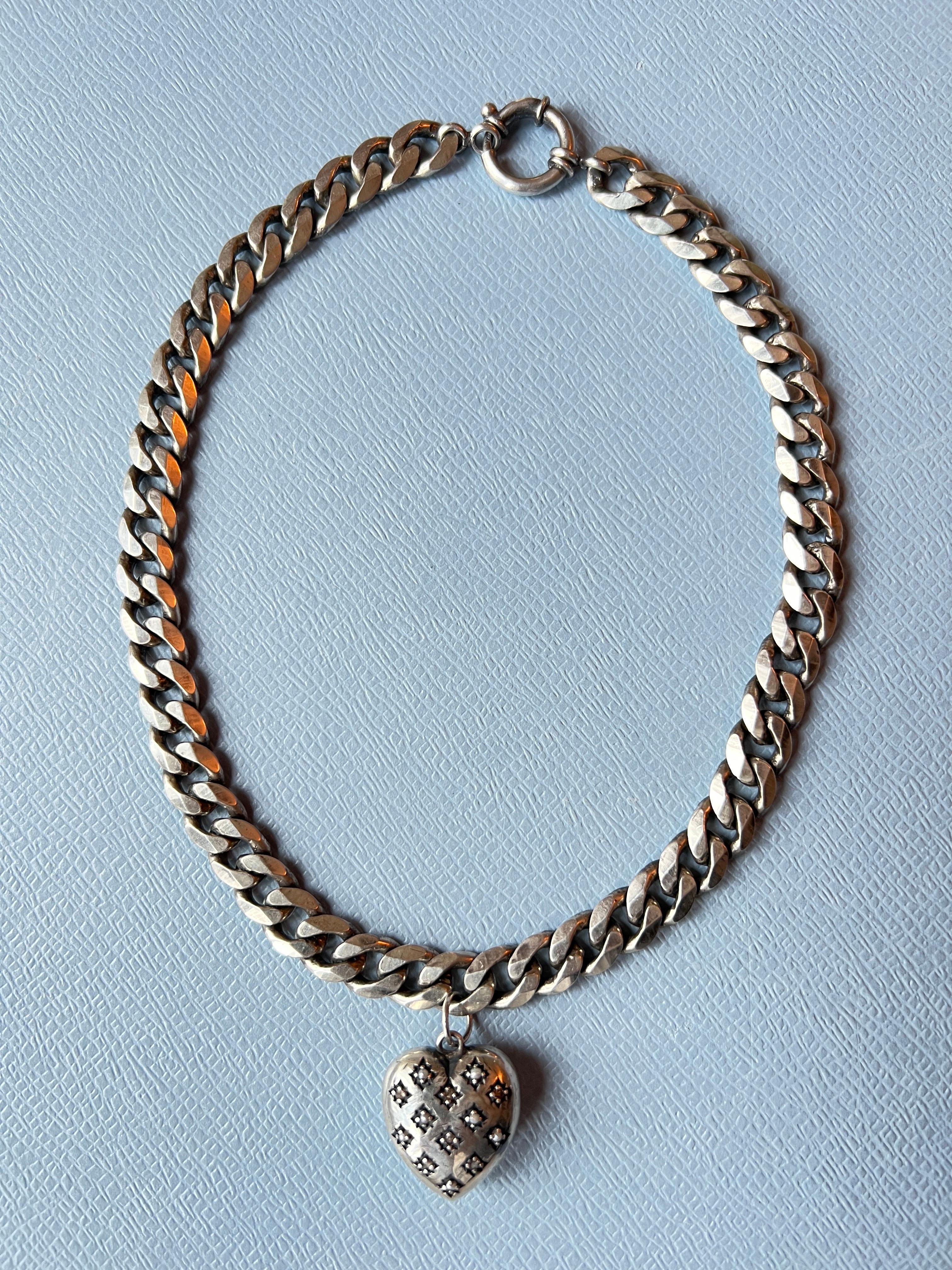 Heart Choker Necklace Silver White Diamond For Sale 5