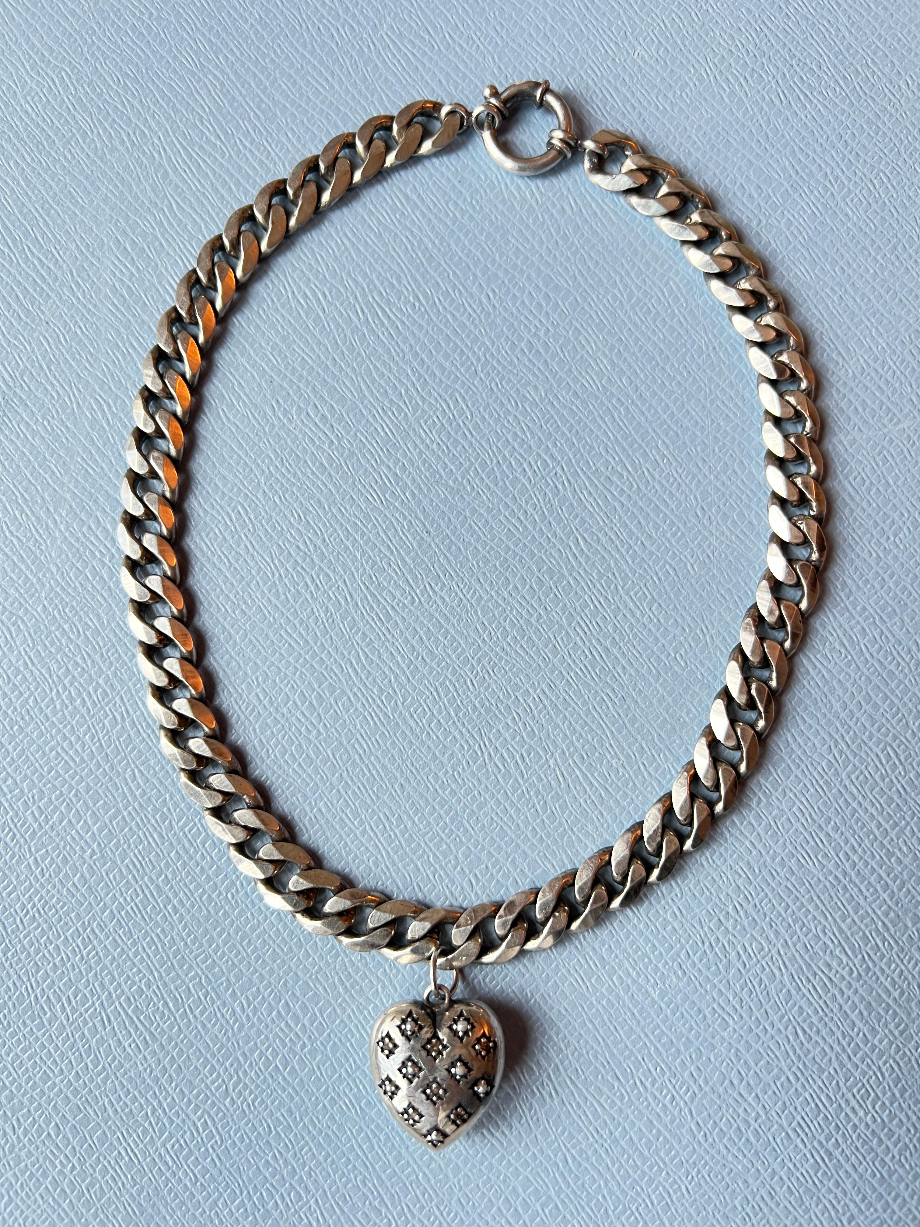 Heart Choker Necklace Silver White Diamond For Sale 7