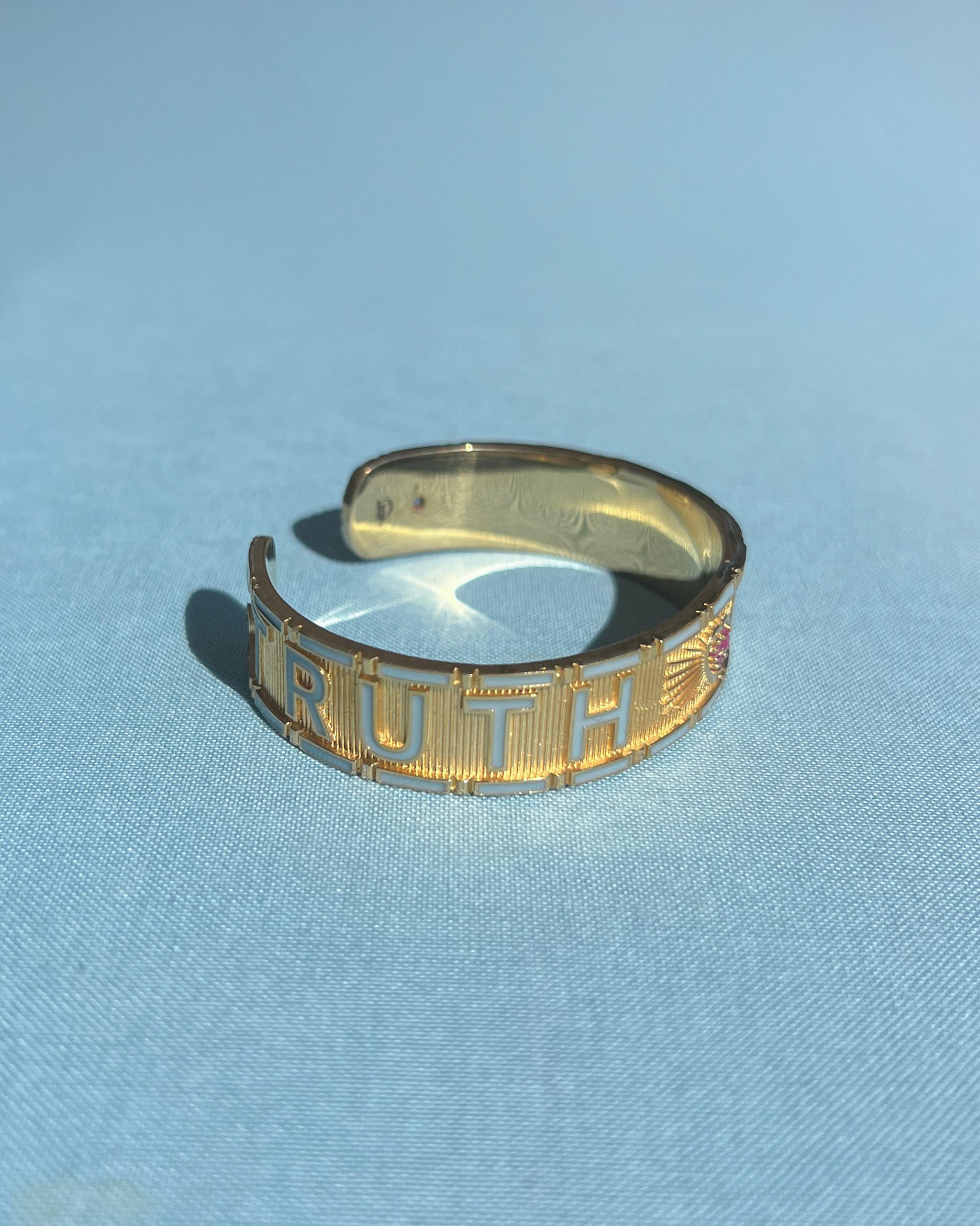 Donna Heart Cuff Bracelet Diamond Ruby Light Light Blue Enamel Truth Faith in vendita
