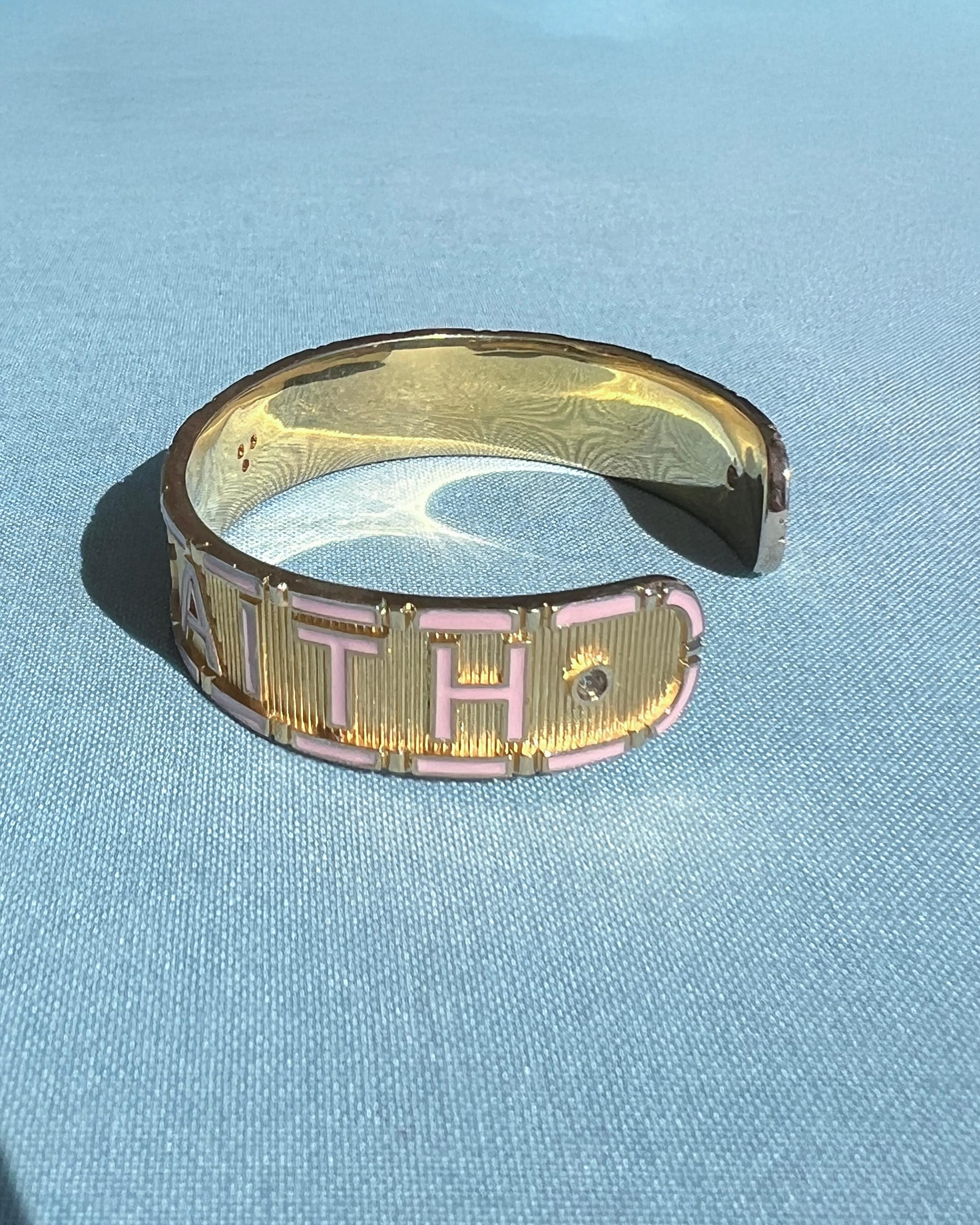 Heart Cuff Bracelet Diamond Ruby Light Pink Enamel Truth Faith in vendita 4