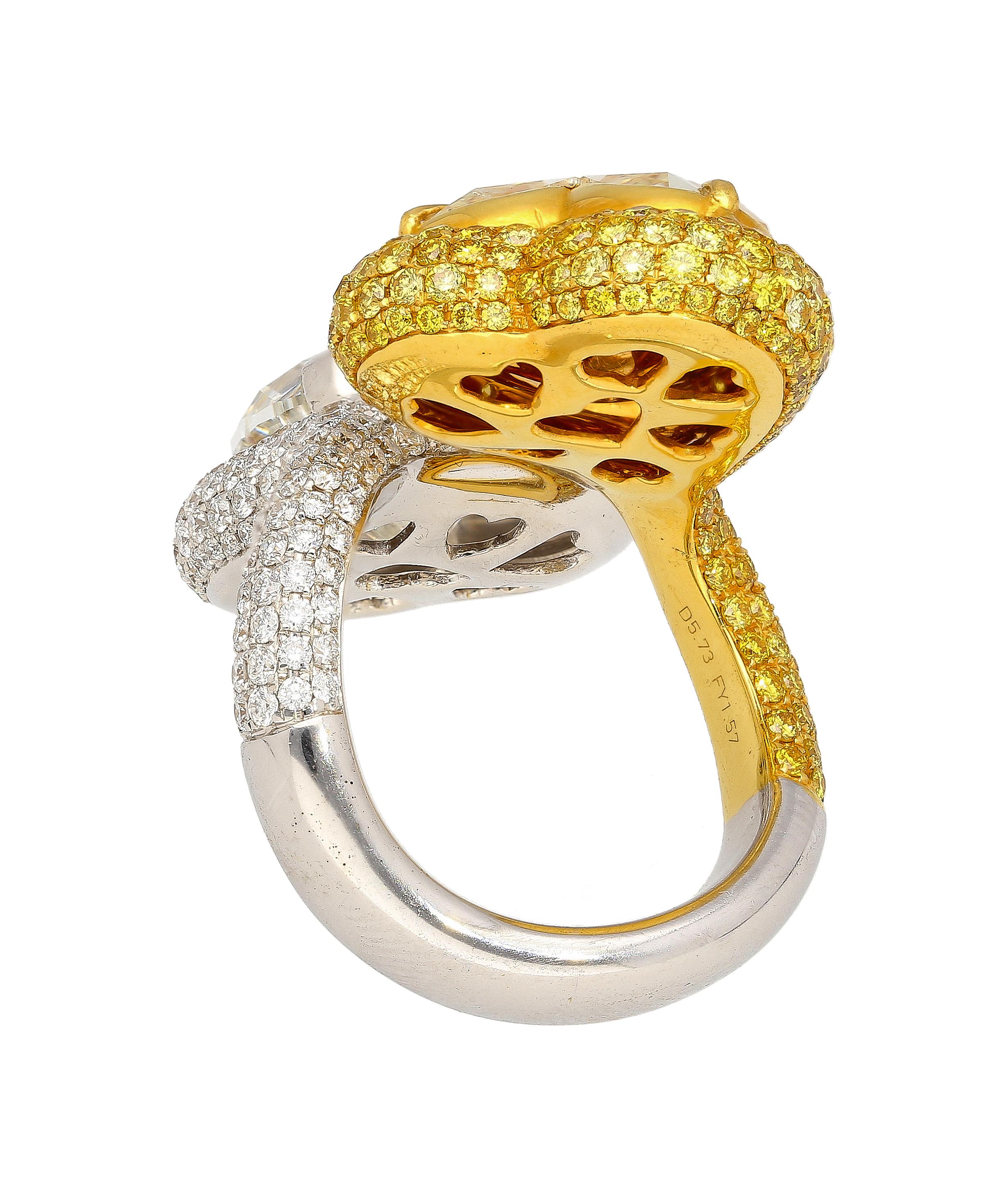 Art Deco Heart Cut 5.79 & 5.73 Carat Fancy Yellow and White Diamond Toi Et Moi Ring For Sale