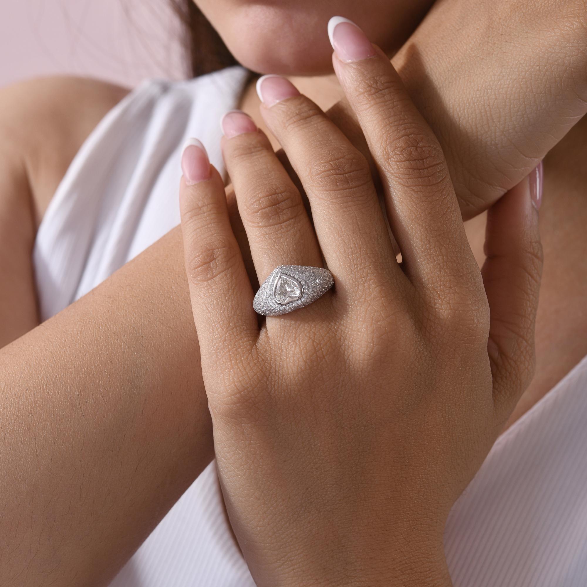 Bague de fiançailles Cocktail en or blanc 14K avec diamant certifié taille cœur Fine Jewelry Neuf - En vente à Diera, Dubai