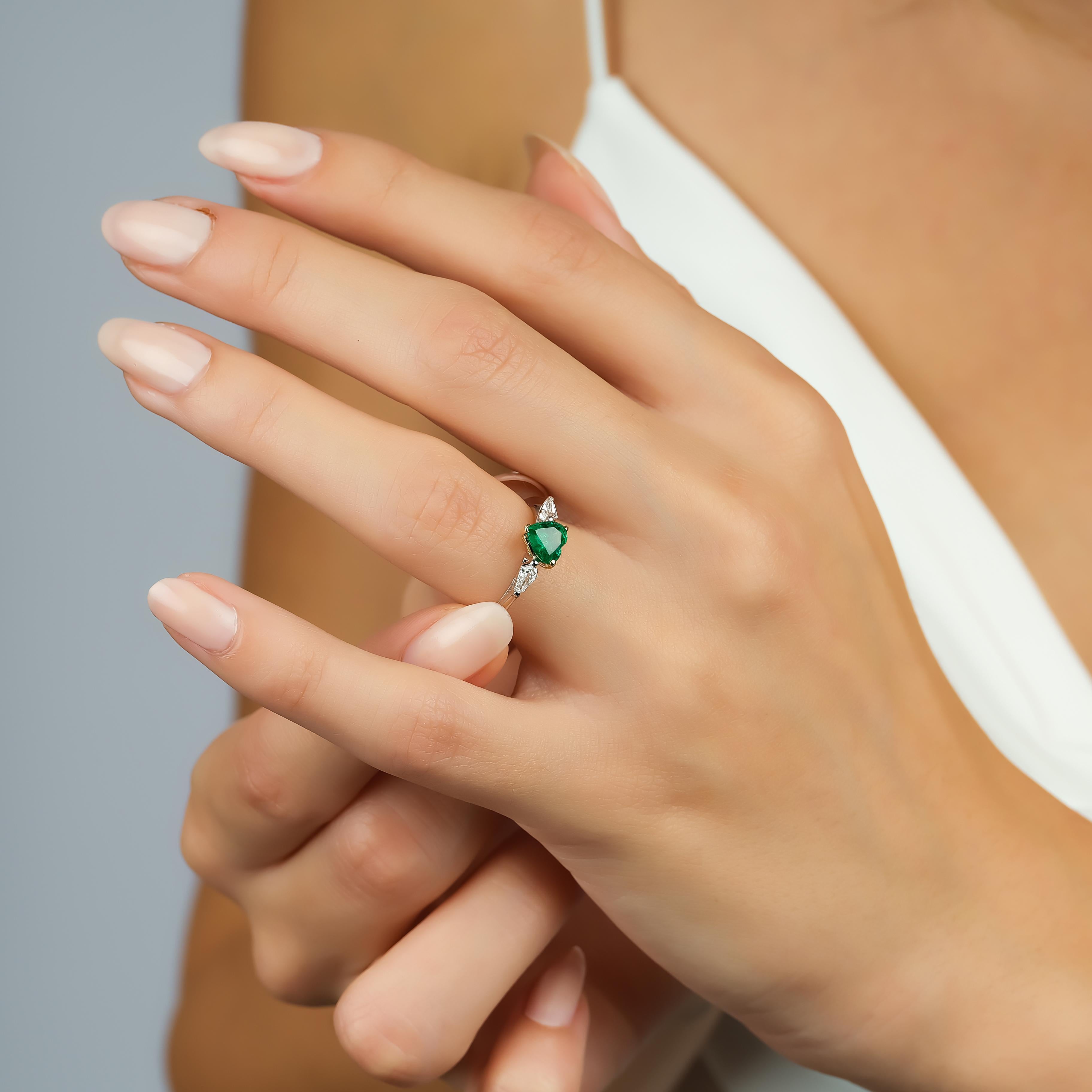 Heart Cut Heart, Cut Colombian Emerald and Kite Cut Diamond Tria Ring For Sale