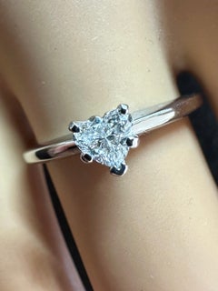 Bague de fiançailles en or blanc 14K avec diamant en forme de coeur G VS