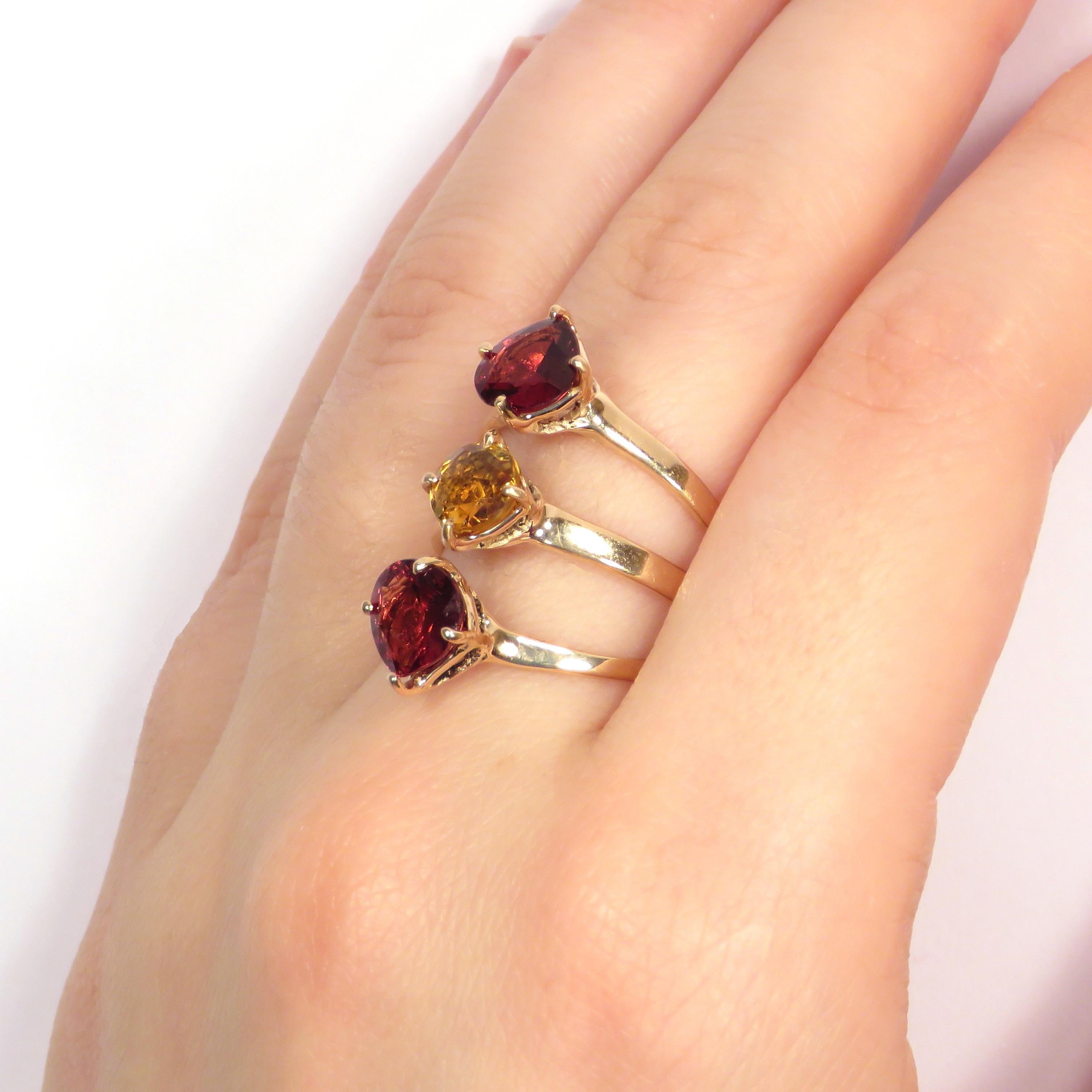 Women's Heart Cut Garnet Rose Cut Citrine 9 Karat Rose Gold Ring Handcrafted in Italy For Sale