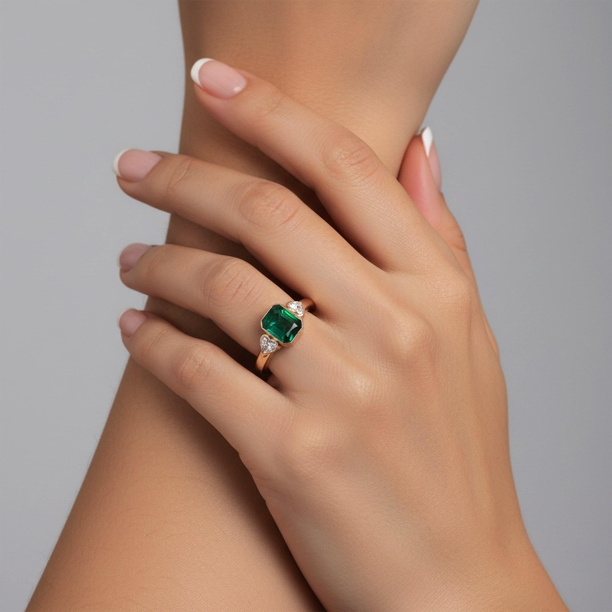 For Sale:  Heart Diamond 14K (or 18k upon request) Yellow Gold Emerald Solitaire Ring 2