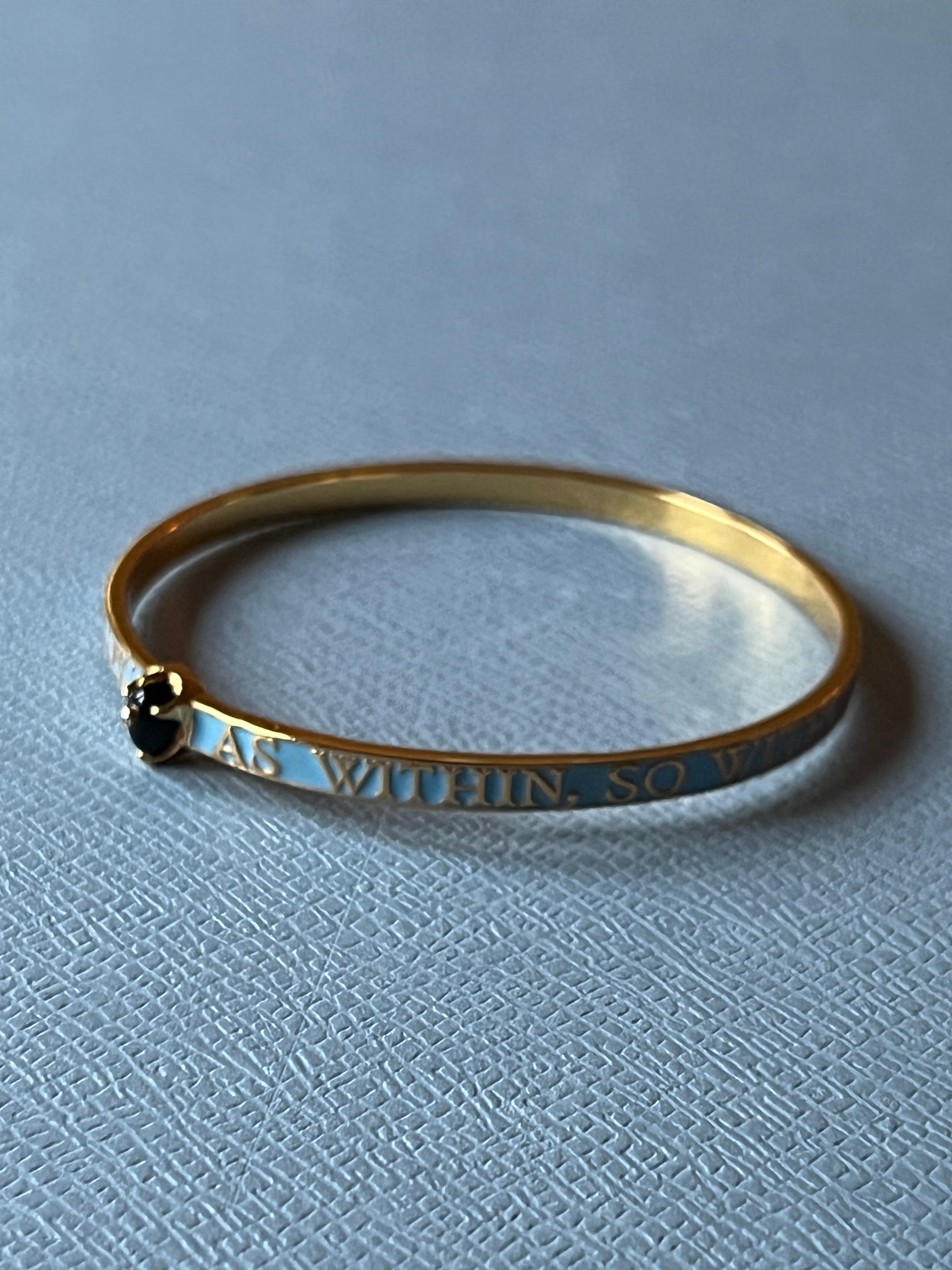 Onice  Bracciale Bangle con diamanti Smalto azzurro in vendita 1