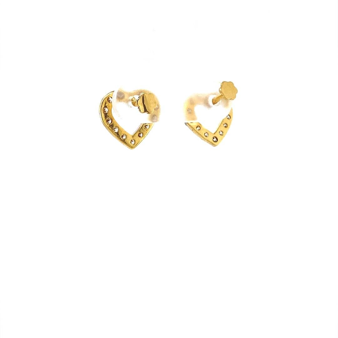 Round Cut Heart Diamond Earrings for Girls/Kids/Toddlers in 18K Solid Gold For Sale