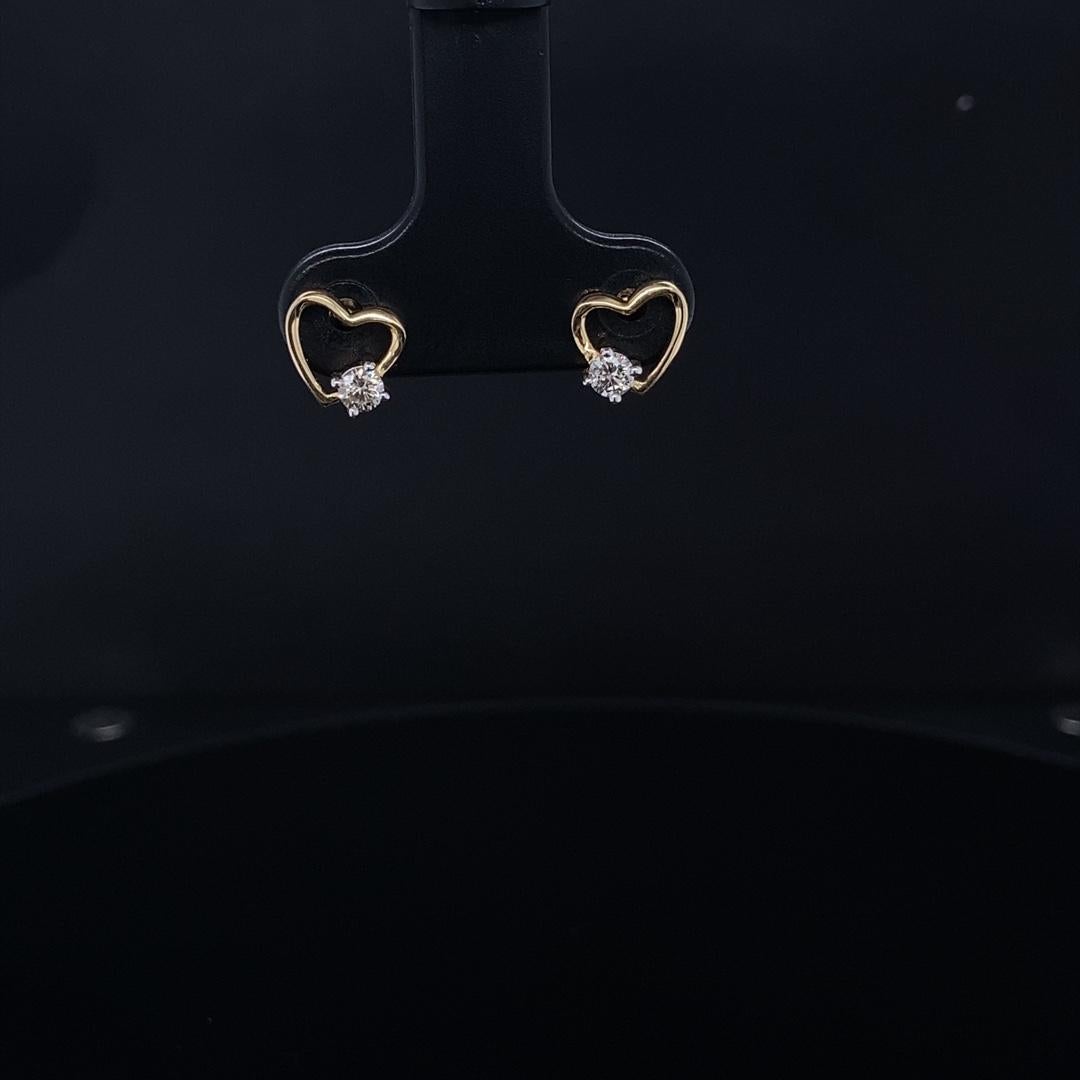 Women's Heart Diamond Earrings for Girls (Kids/Toddlers) in 18K Solid Gold For Sale