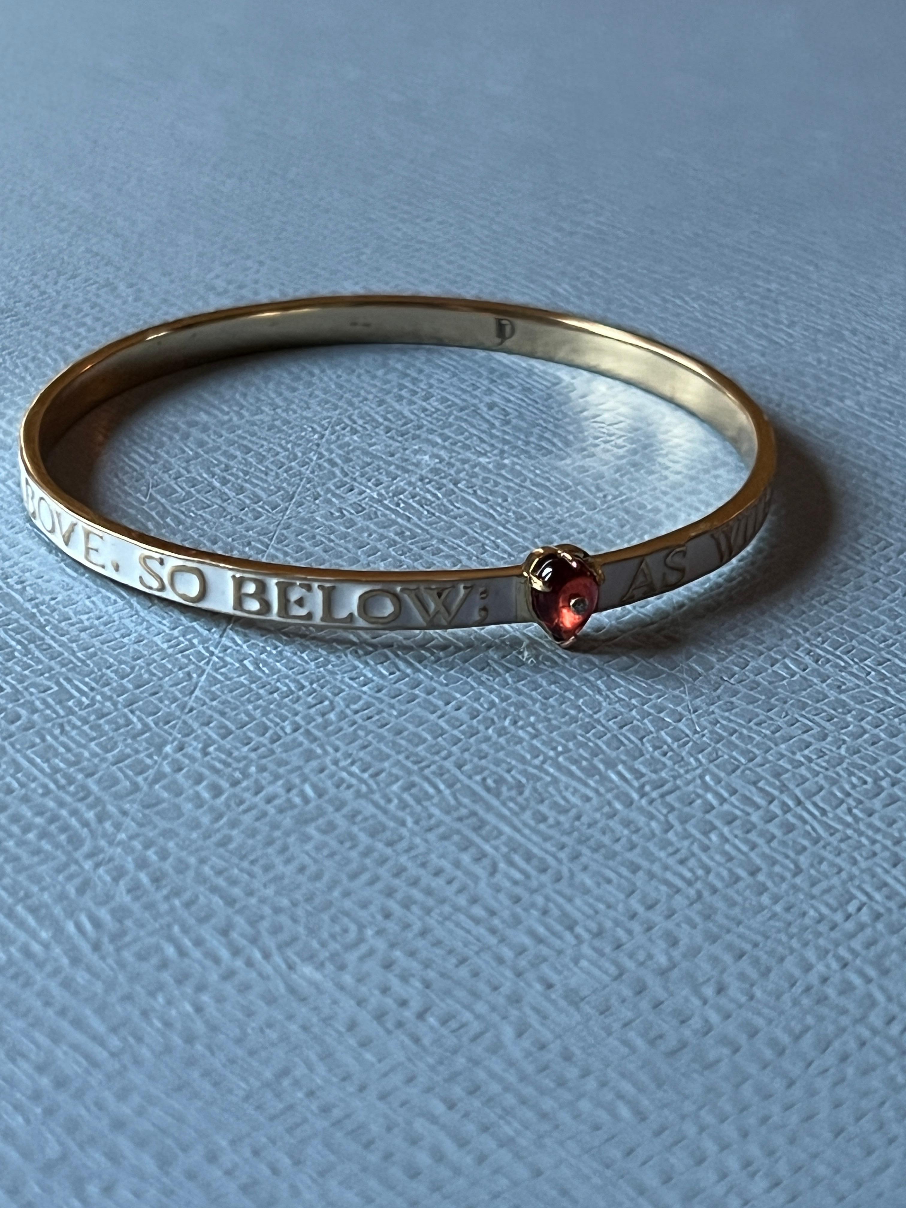 Granat-Diamant-Armreif Weiß emailliert im Angebot 4