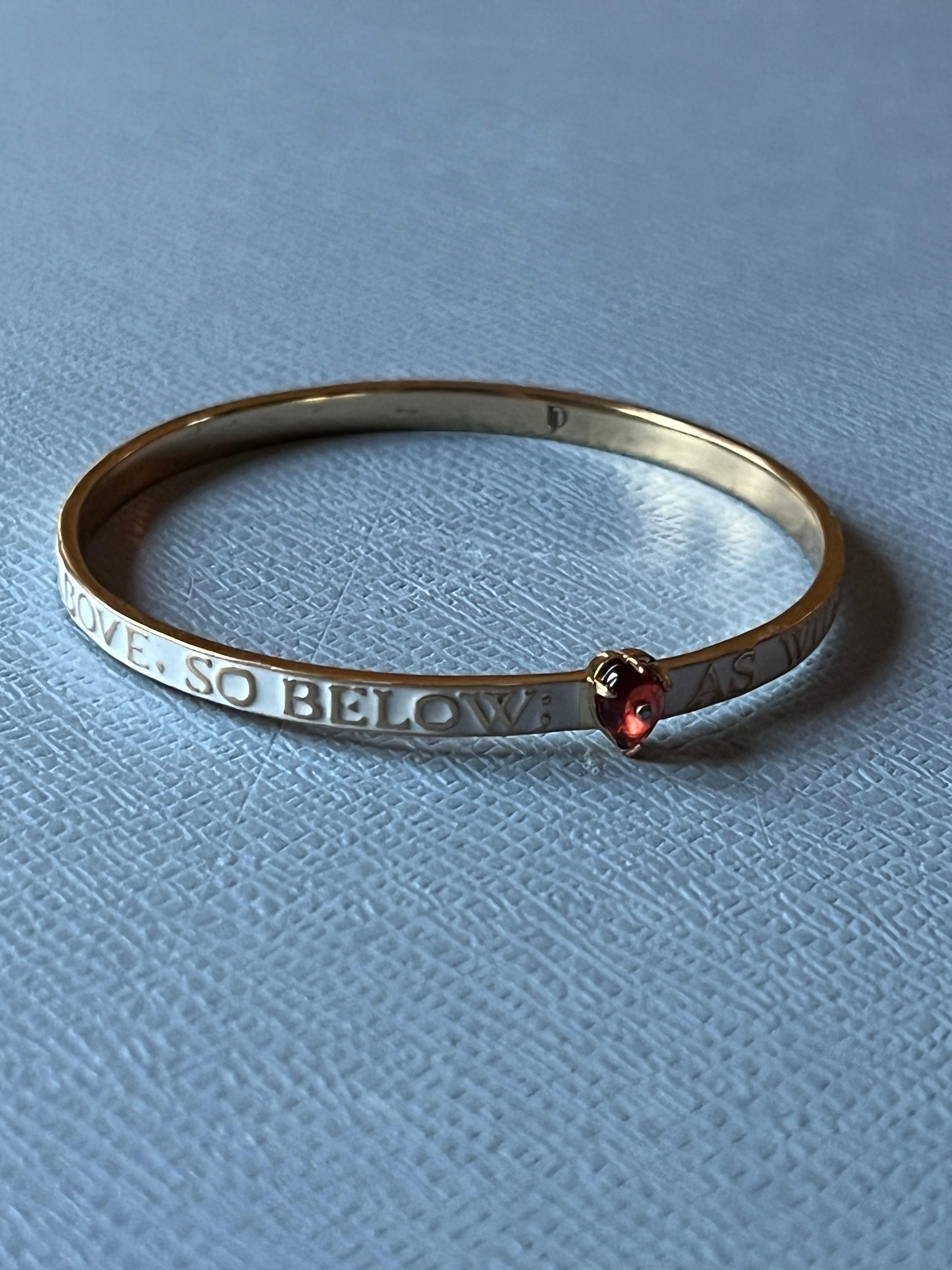 Granat-Diamant-Armreif Weiß emailliert im Angebot 5