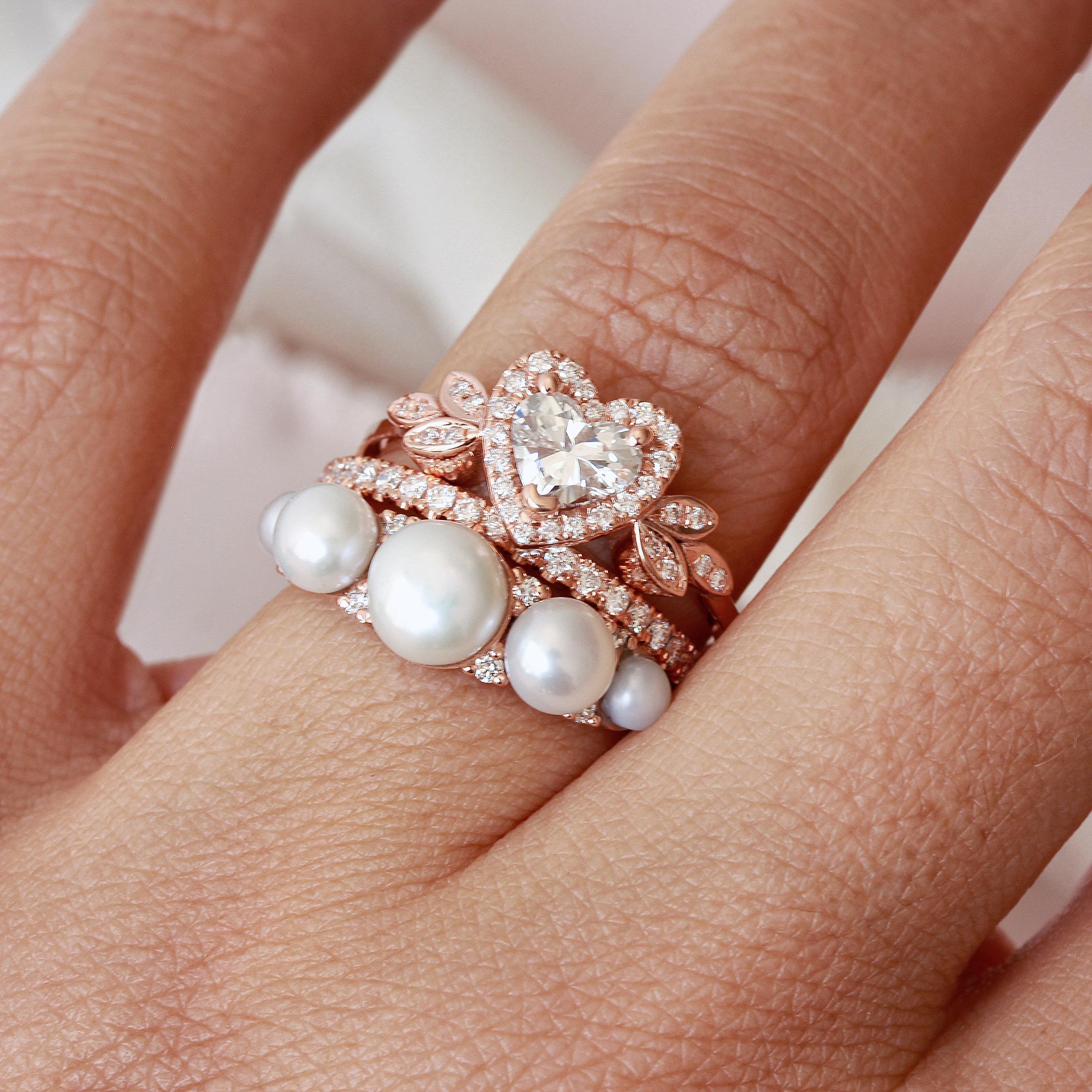 Contemporary Heart Diamond Love Blossom Unique Wedding Two Rings Set For Sale