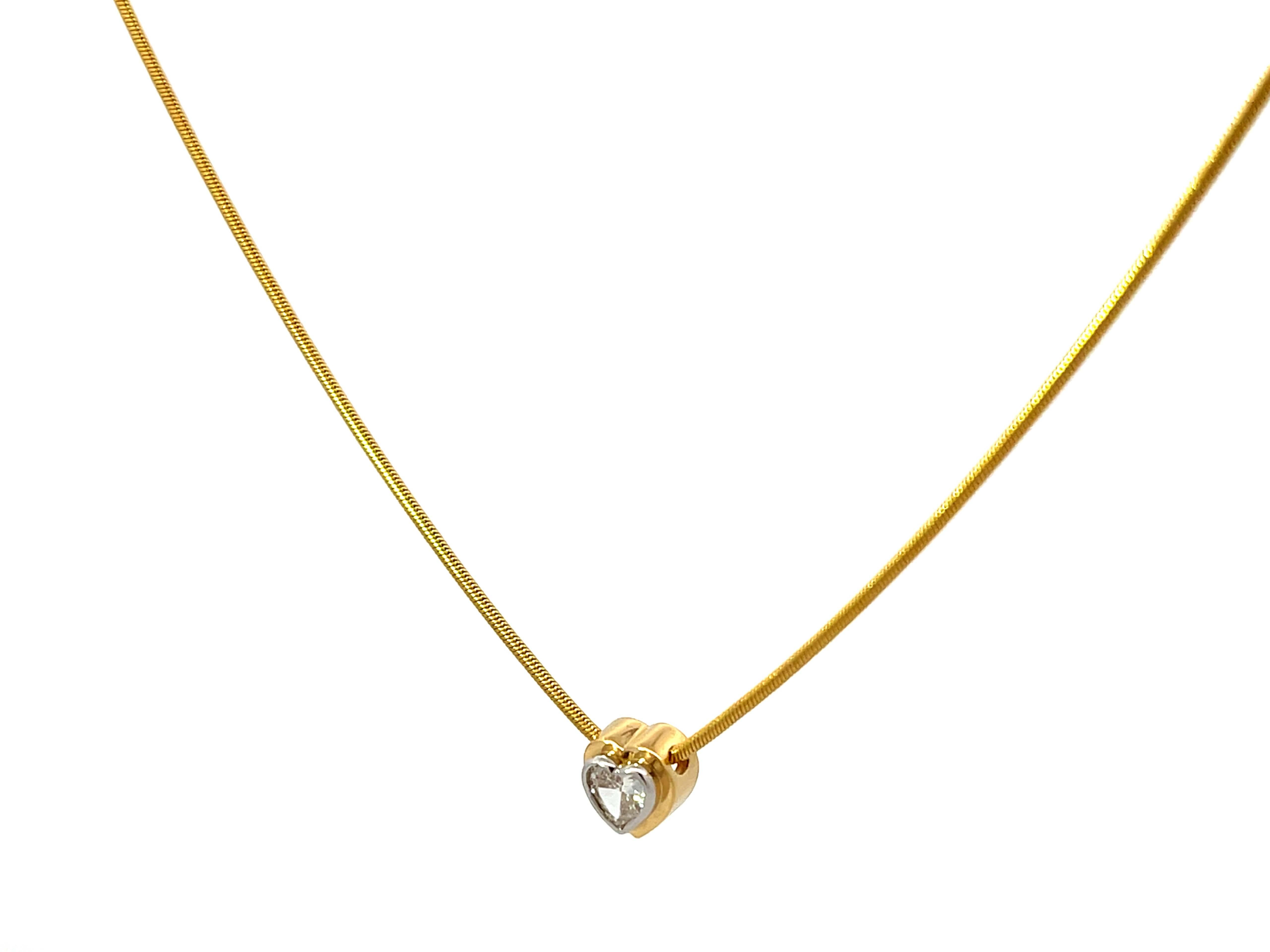 Taille cœur Collier de diamants en forme de coeur en or 14k en vente