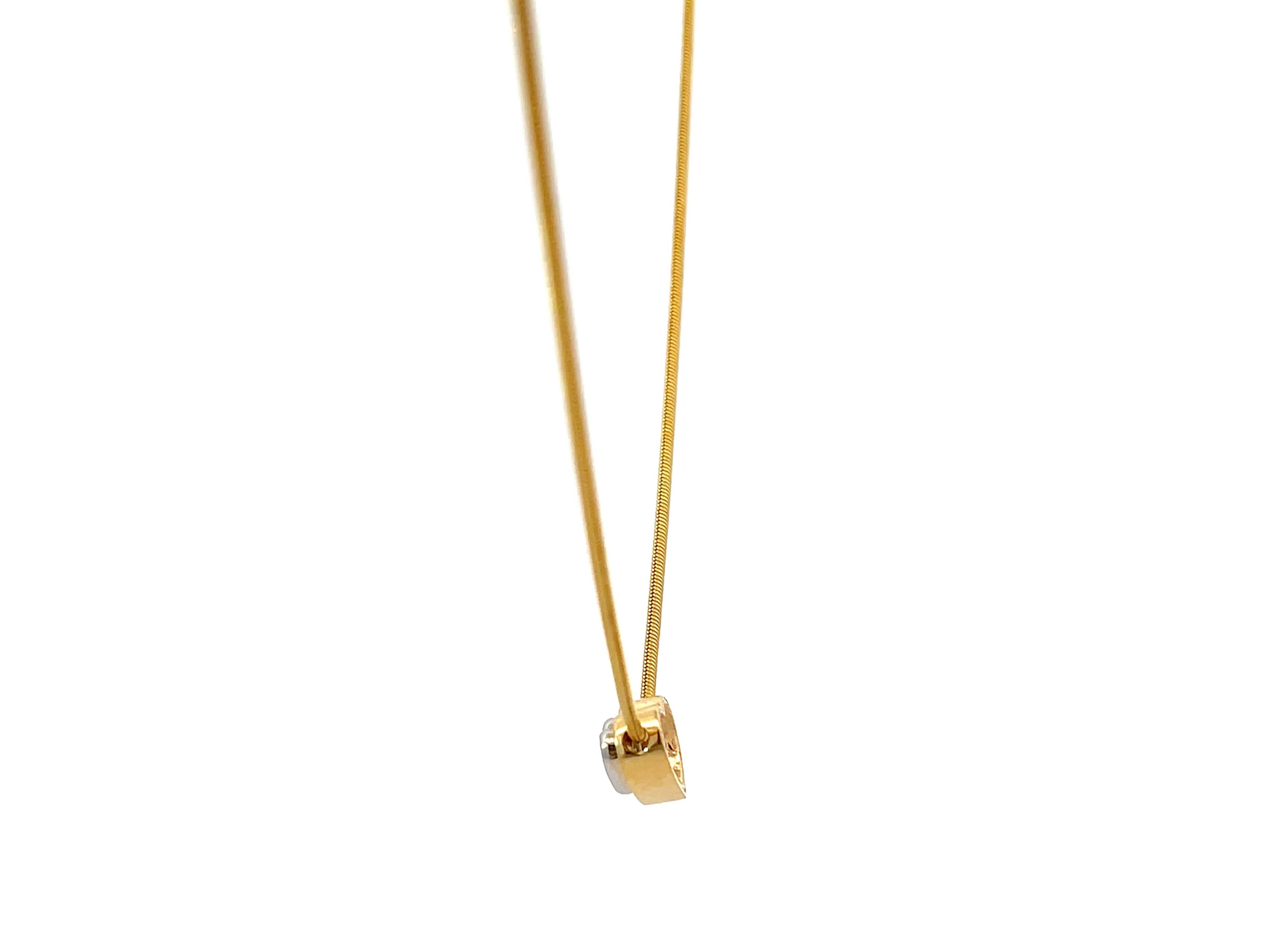 Collier de diamants en forme de coeur en or 14k Pour femmes en vente