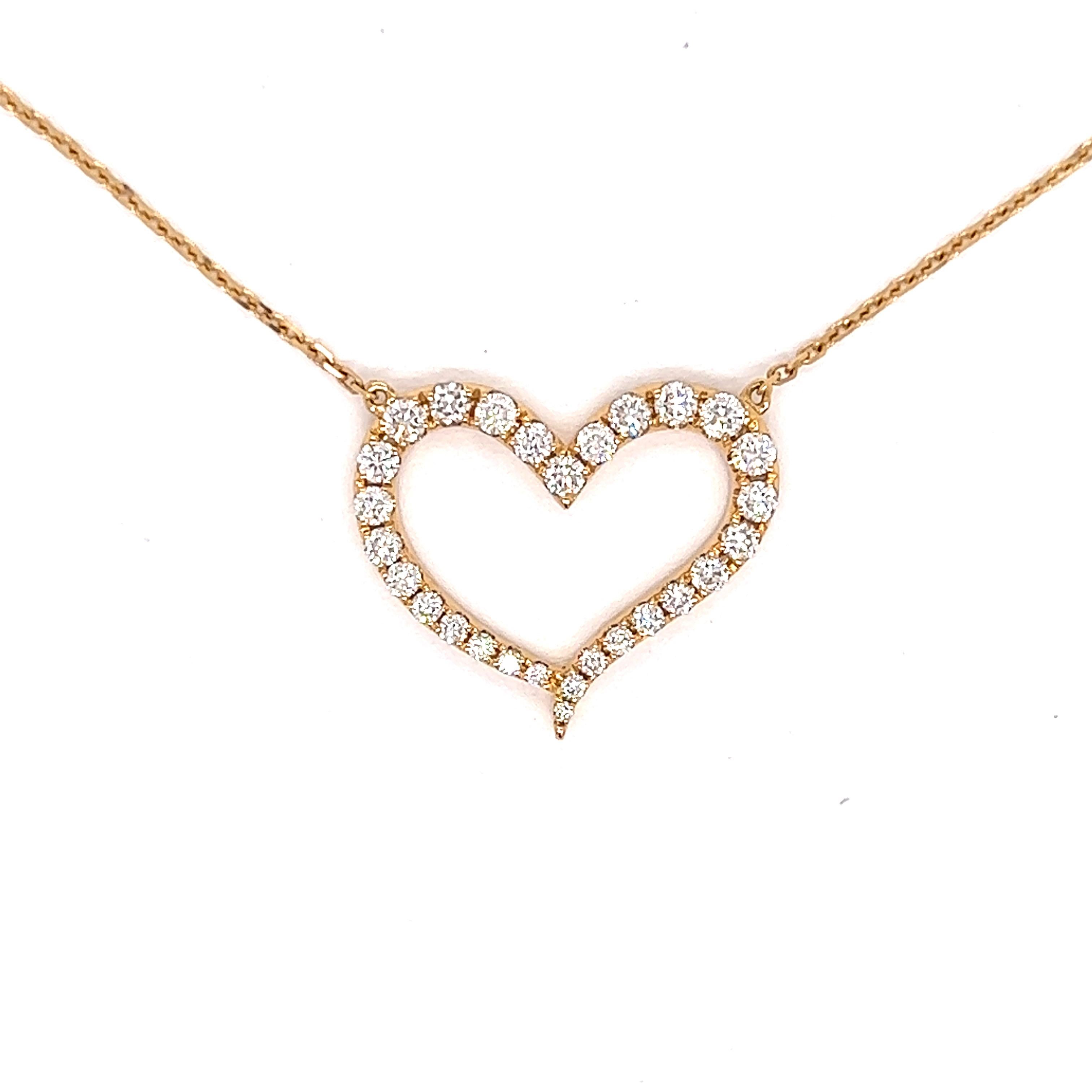 Round Cut Heart Diamond Necklace in 18kt Yellow Gold
