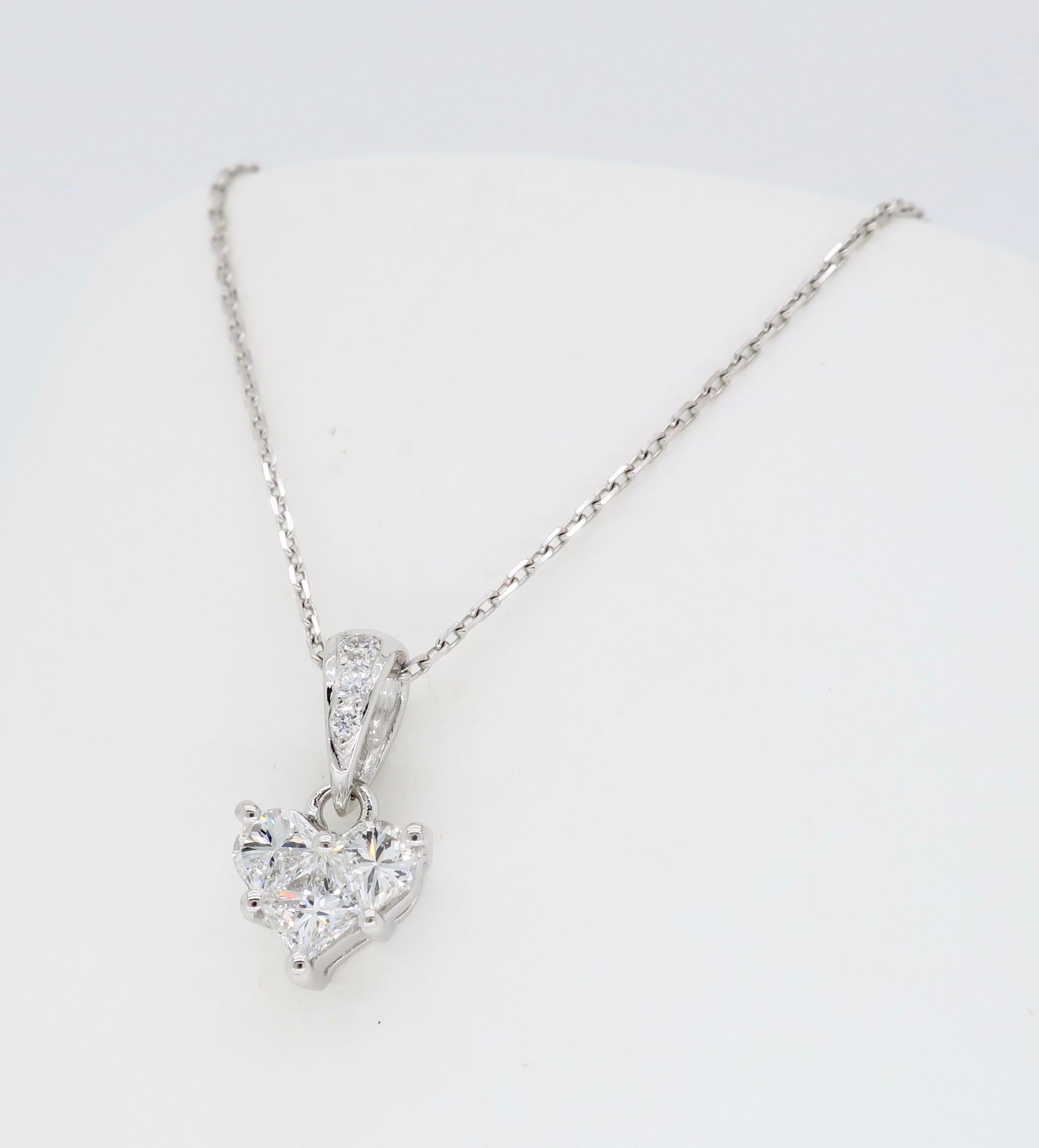 Heart Diamond Necklace Pendant in 18 Karat White Gold In New Condition In Webster, NY