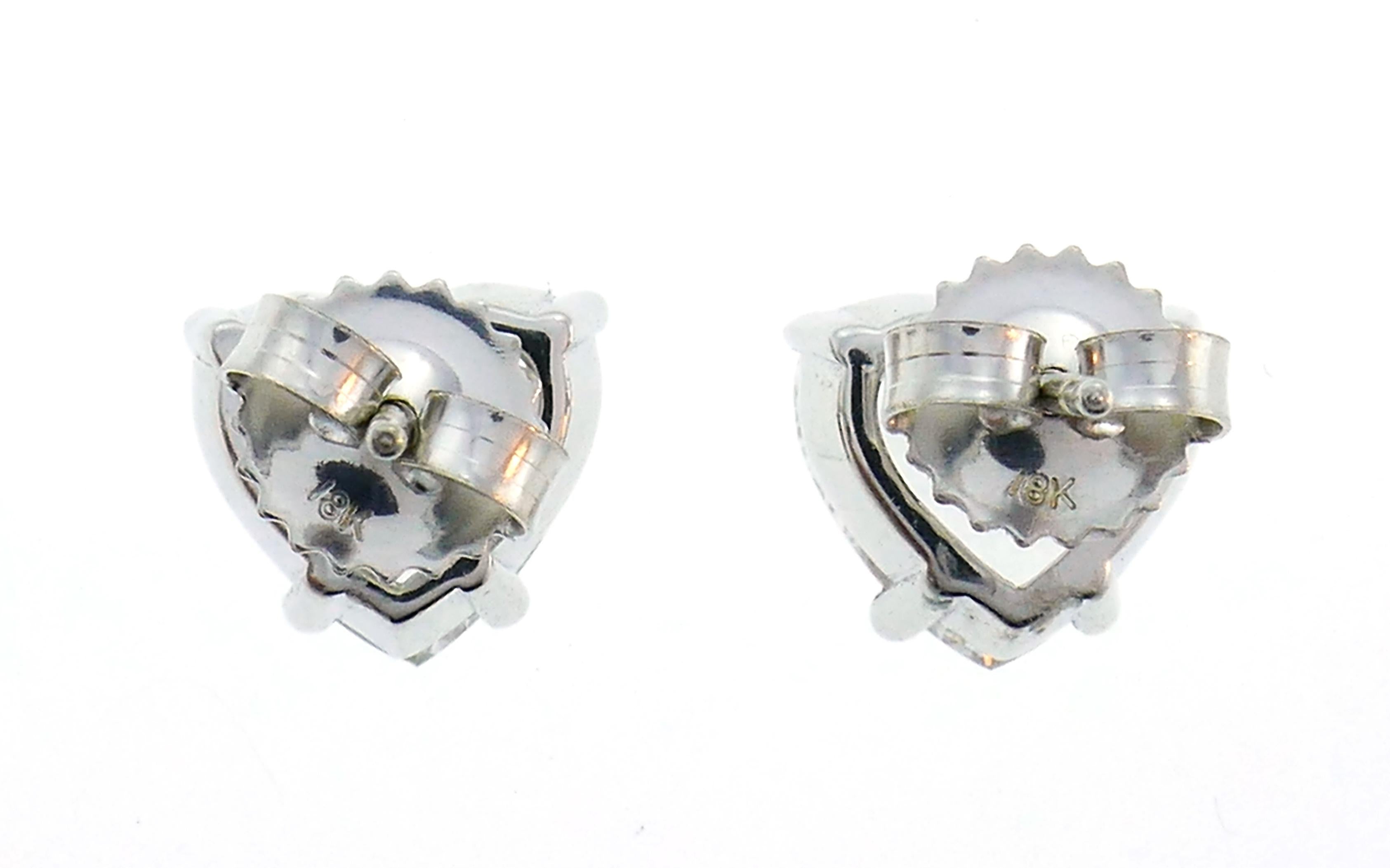 Heart Diamond White Gold Stud Earrings In Excellent Condition In Beverly Hills, CA