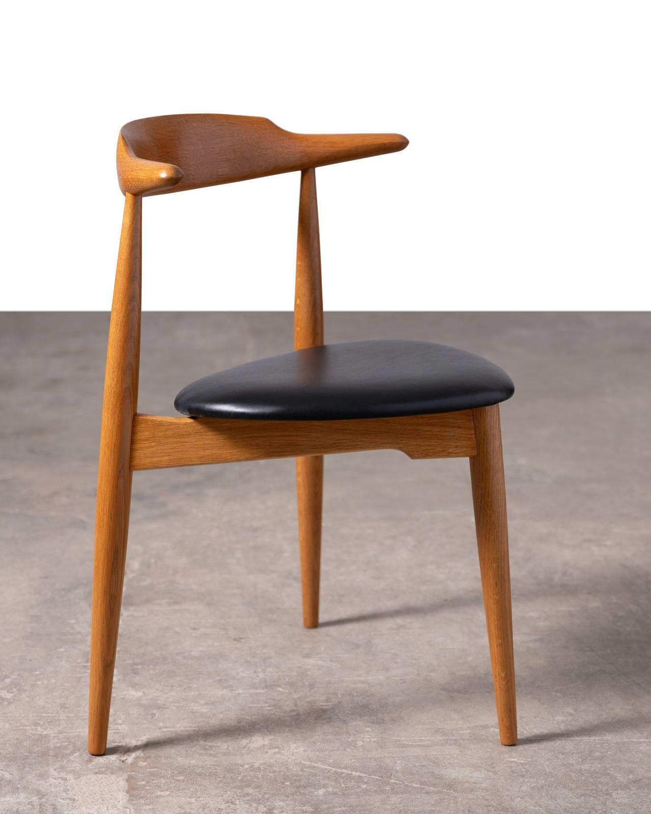 Heart Dining Chairs by Hans Wegner for Fritz Hansen For Sale 6
