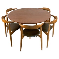 Heart Dining Table and Chairs by Hans Wegner for Fritz Hansen in Oak and Teak