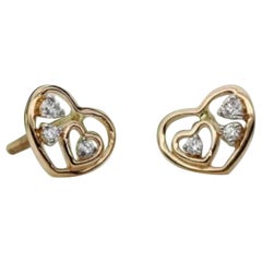 Orecchino a cuore Orecchino a cuore con diamante in oro massiccio 14k Orecchino con diamante rotondo Regalo.