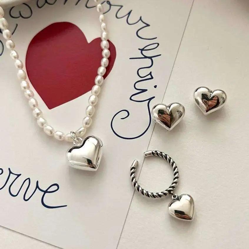 Women's or Men's Heart Earrings Simple Fashion Ear Studs 925 Sterling Silver Minimalist Earrings. For Sale