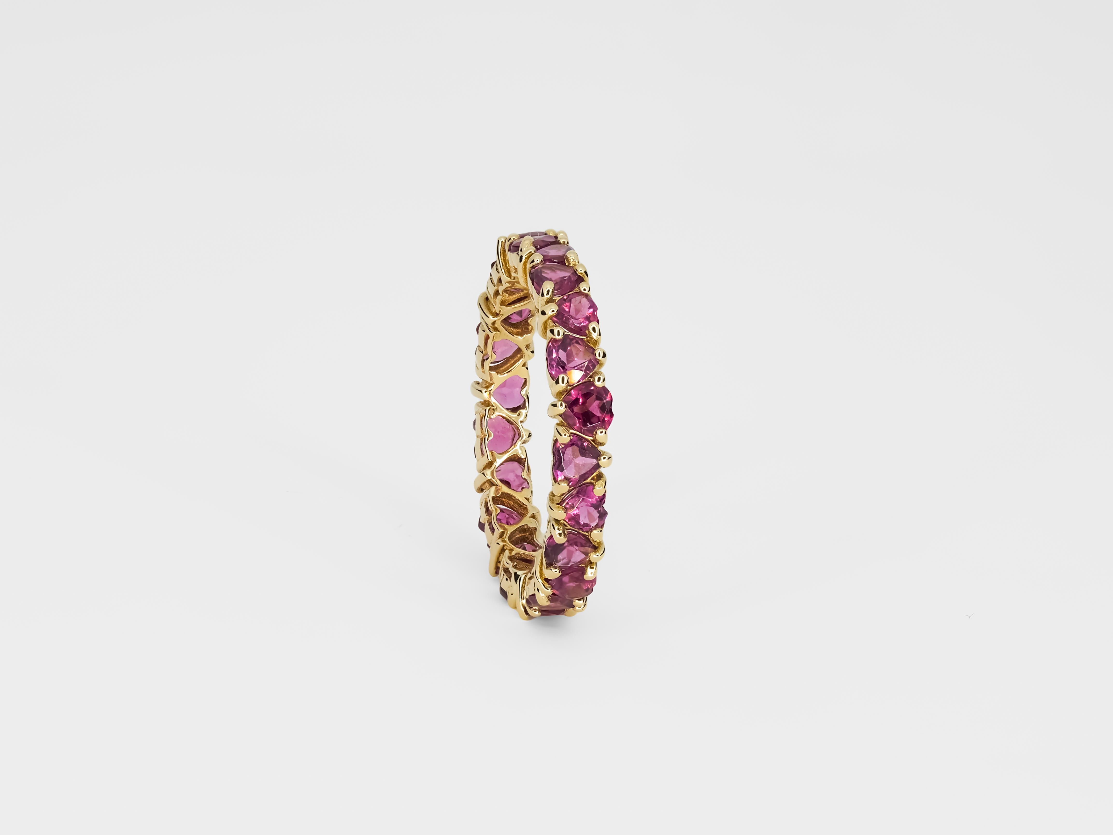 En vente :  Bague d'éternité cœur grenat en or 14 carats 9