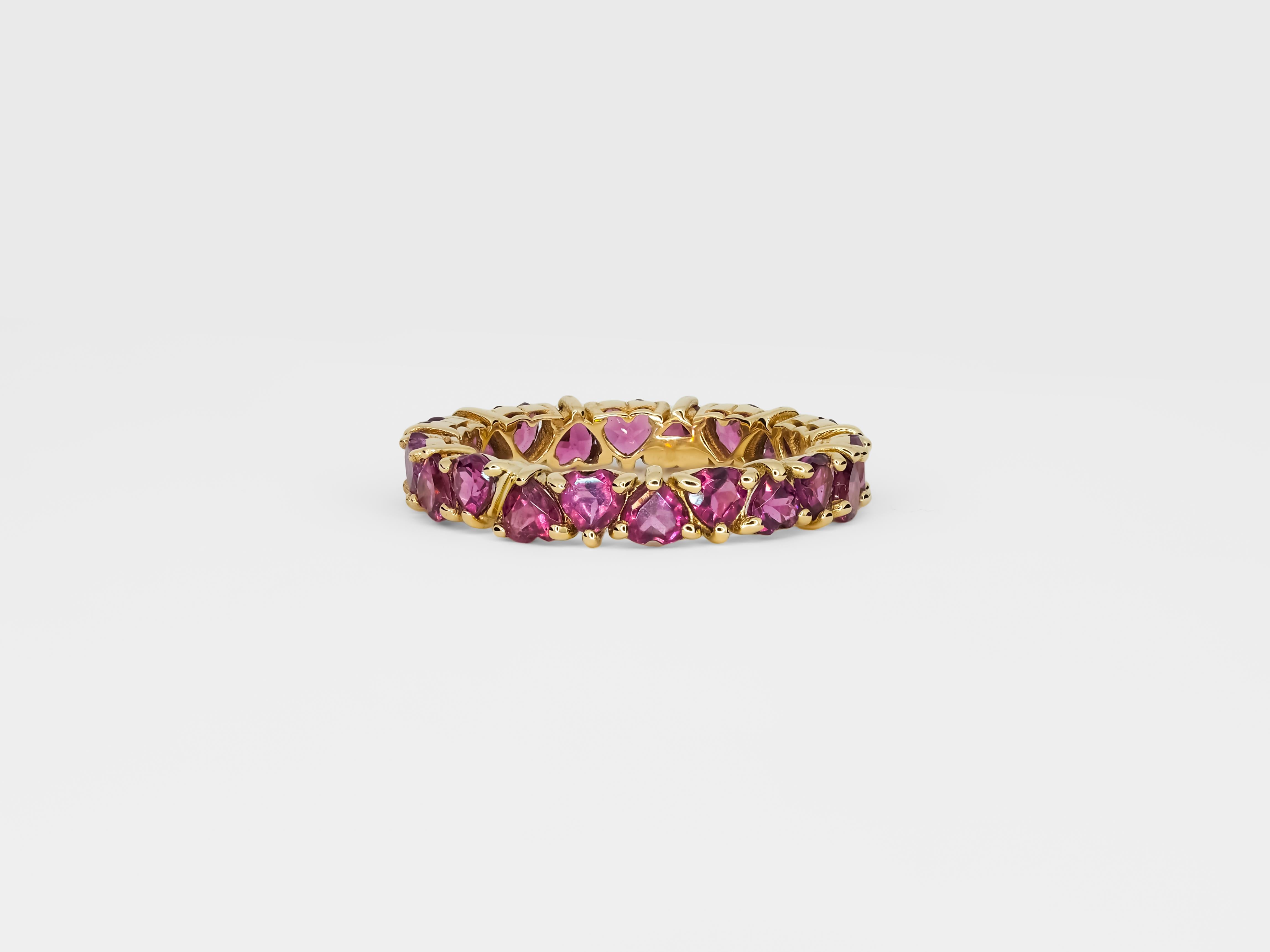 En vente :  Bague d'éternité cœur grenat en or 14 carats 11