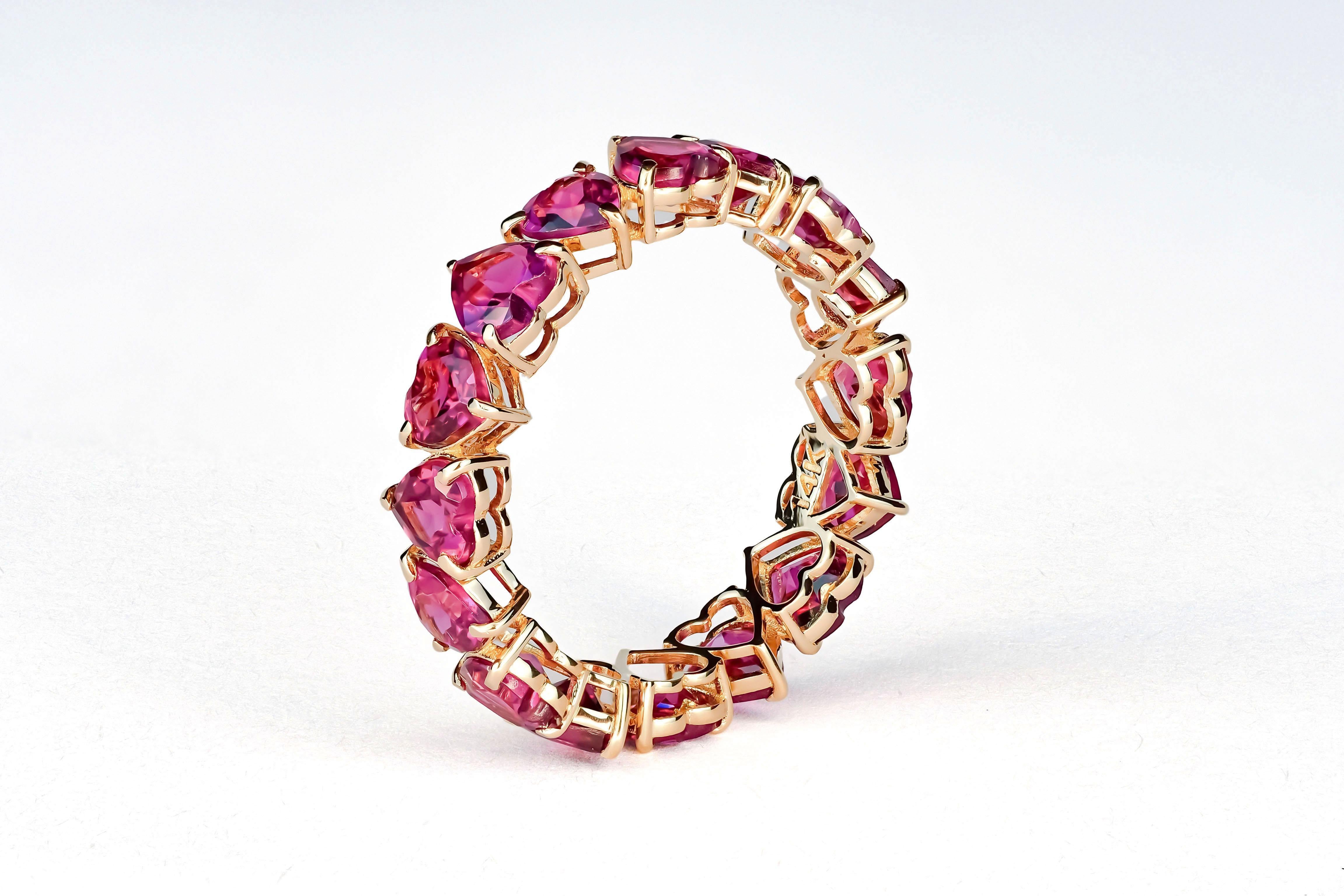 Modern Heart garnet Eternity Ring in 14k gold