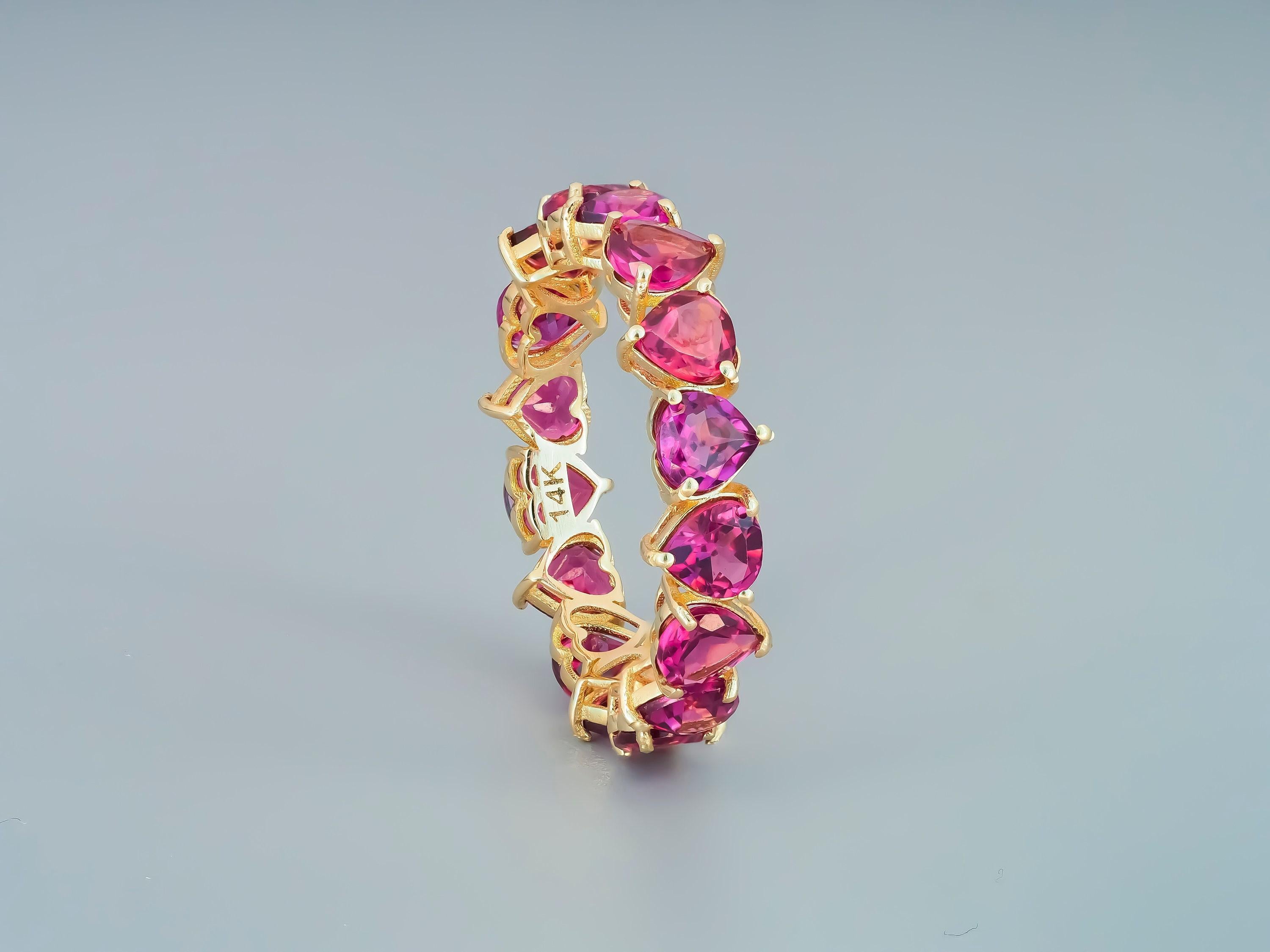 Heart garnet Eternity Ring in 14k gold 3