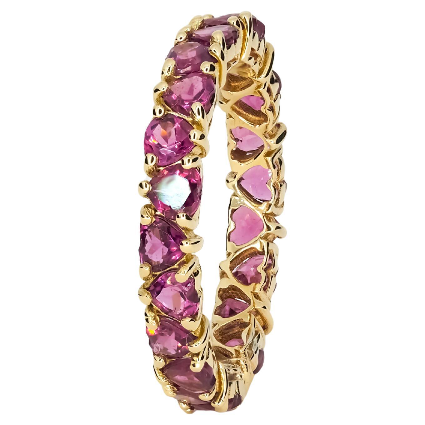 Anello Eternity con cuore di granato in oro 14k