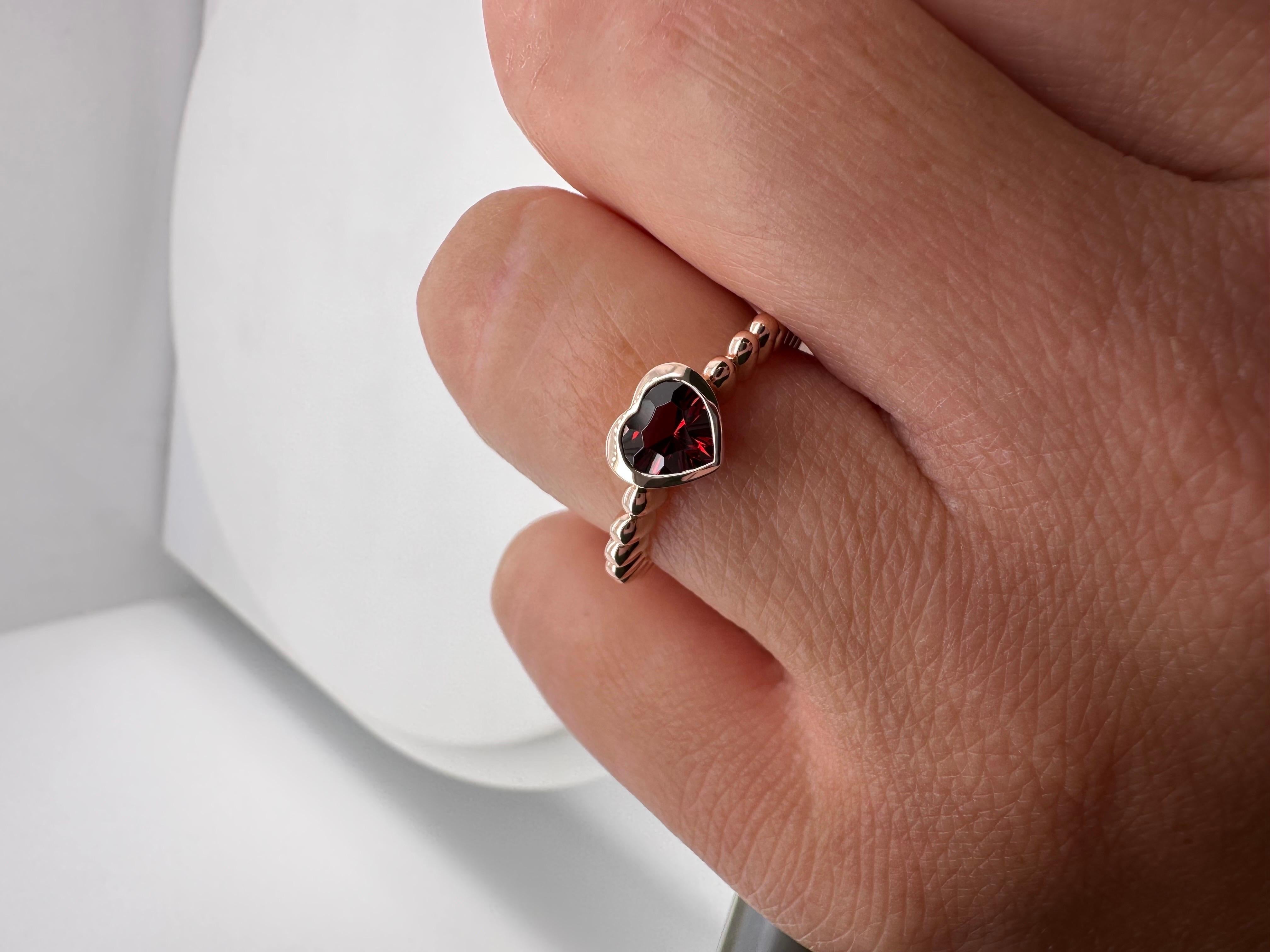Herz-Granat-Ring 14KT Roségold Romantisch Natürlicher Granat Solitär Ring im Angebot 5